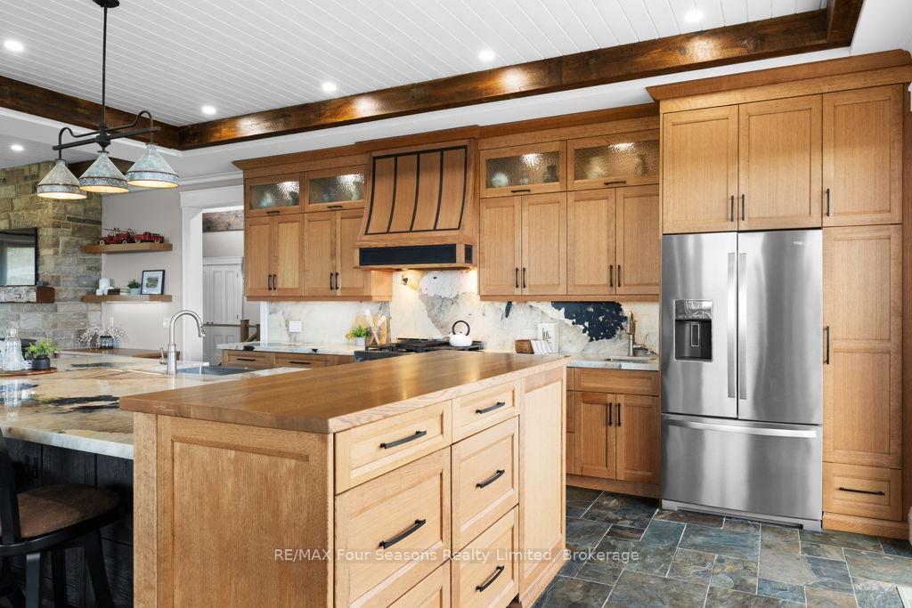 Photo 15 of 8672 County Rd 91, Clearview, Rural Clearview — HOMEH