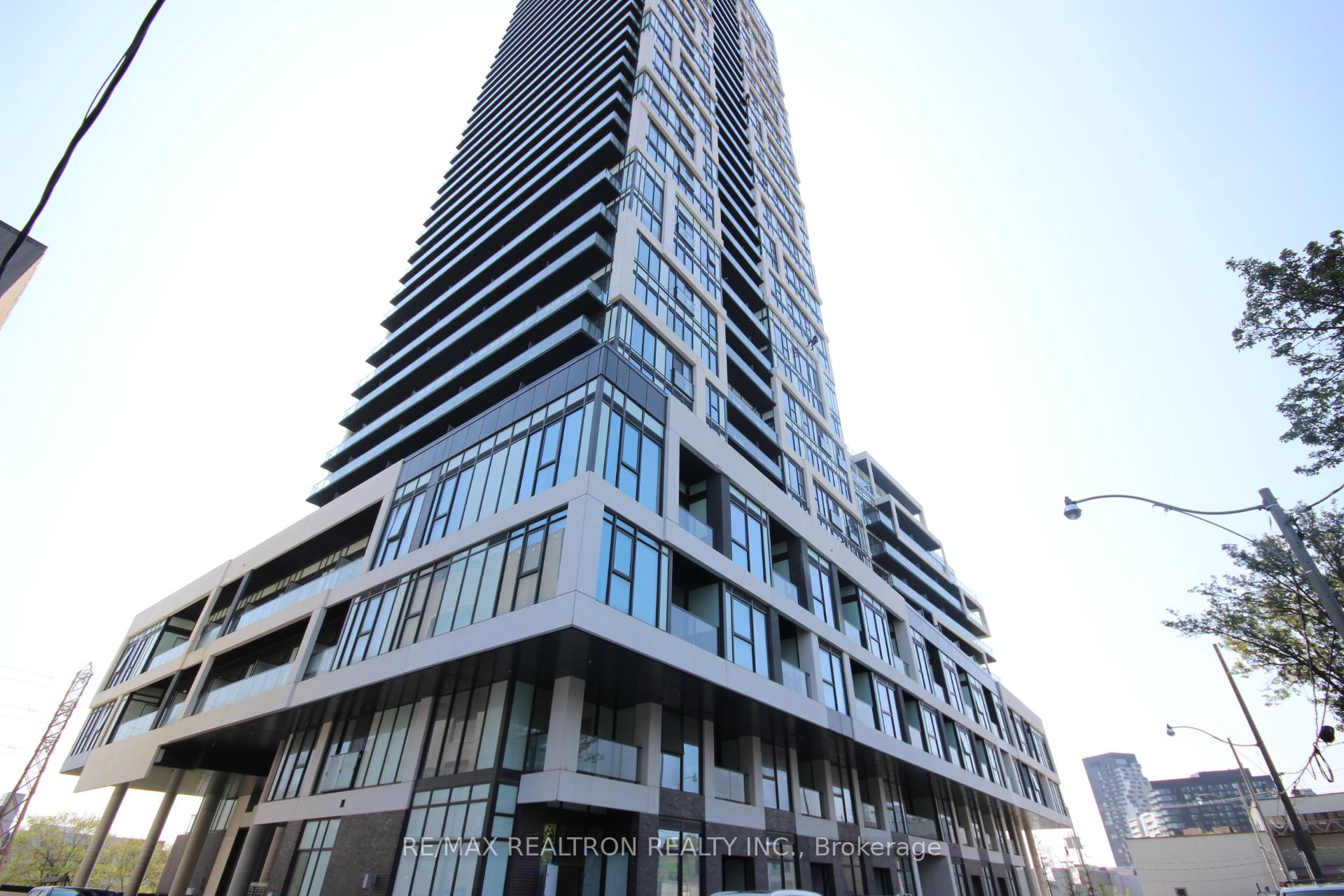 Photo 2 of Unit 622, 5 Defries Street, Toronto, Regent Park — HOMEH