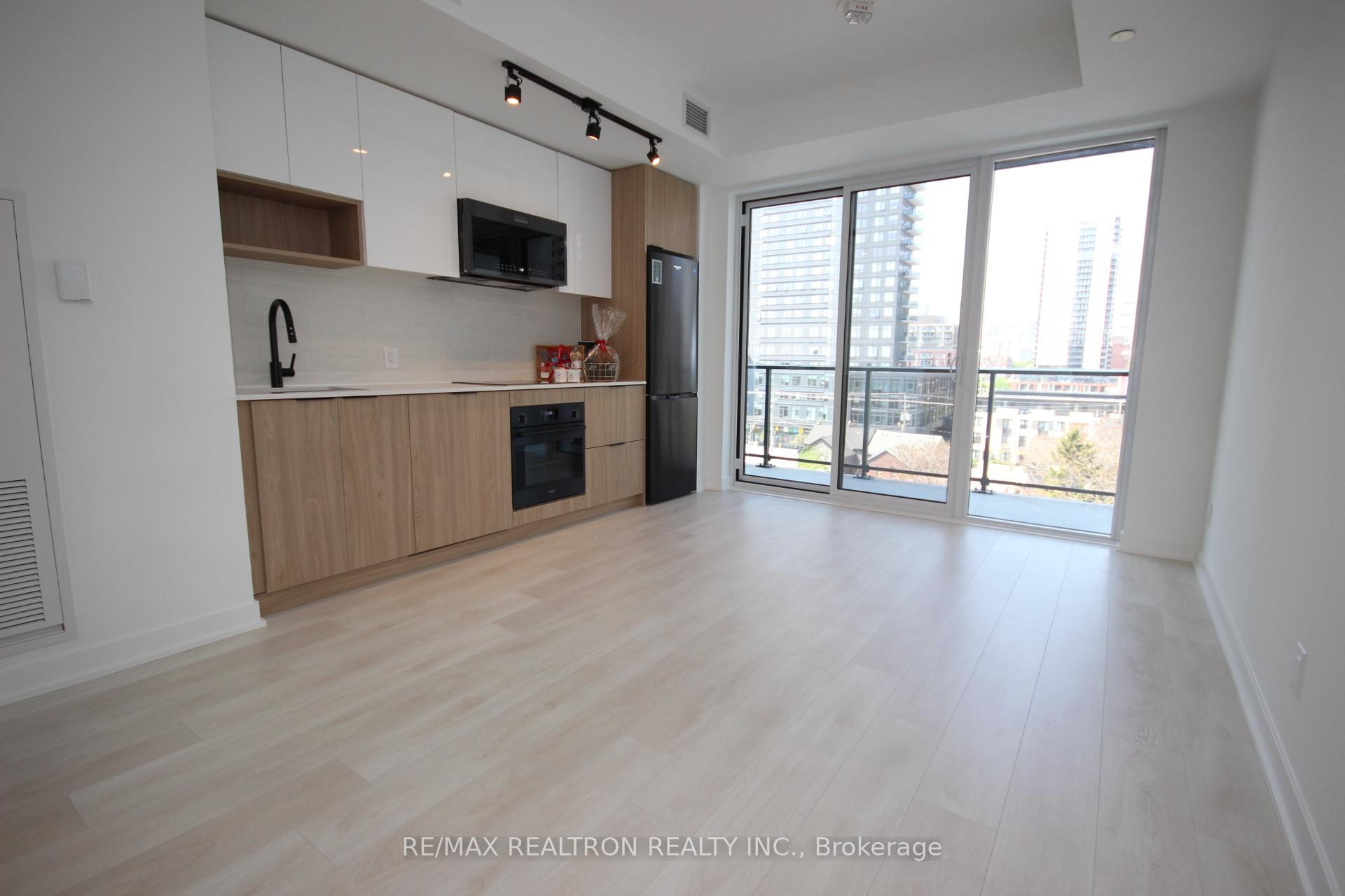 Photo 8 of Unit 622, 5 Defries Street, Toronto, Regent Park — HOMEH