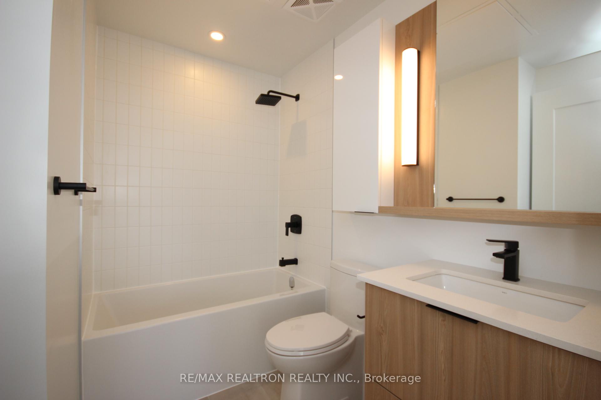 Photo 16 of Unit 622, 5 Defries Street, Toronto, Regent Park — HOMEH