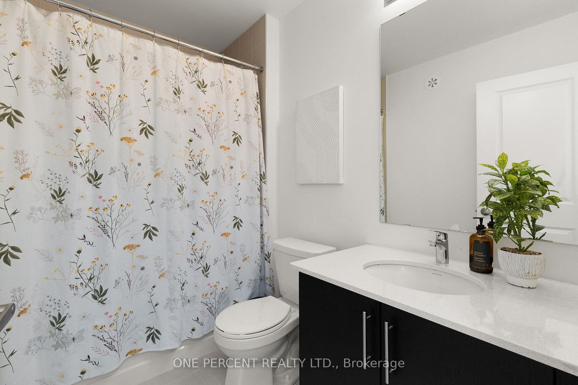 Photo 25 of 129 Colborne Street E, Orillia — HOMEH