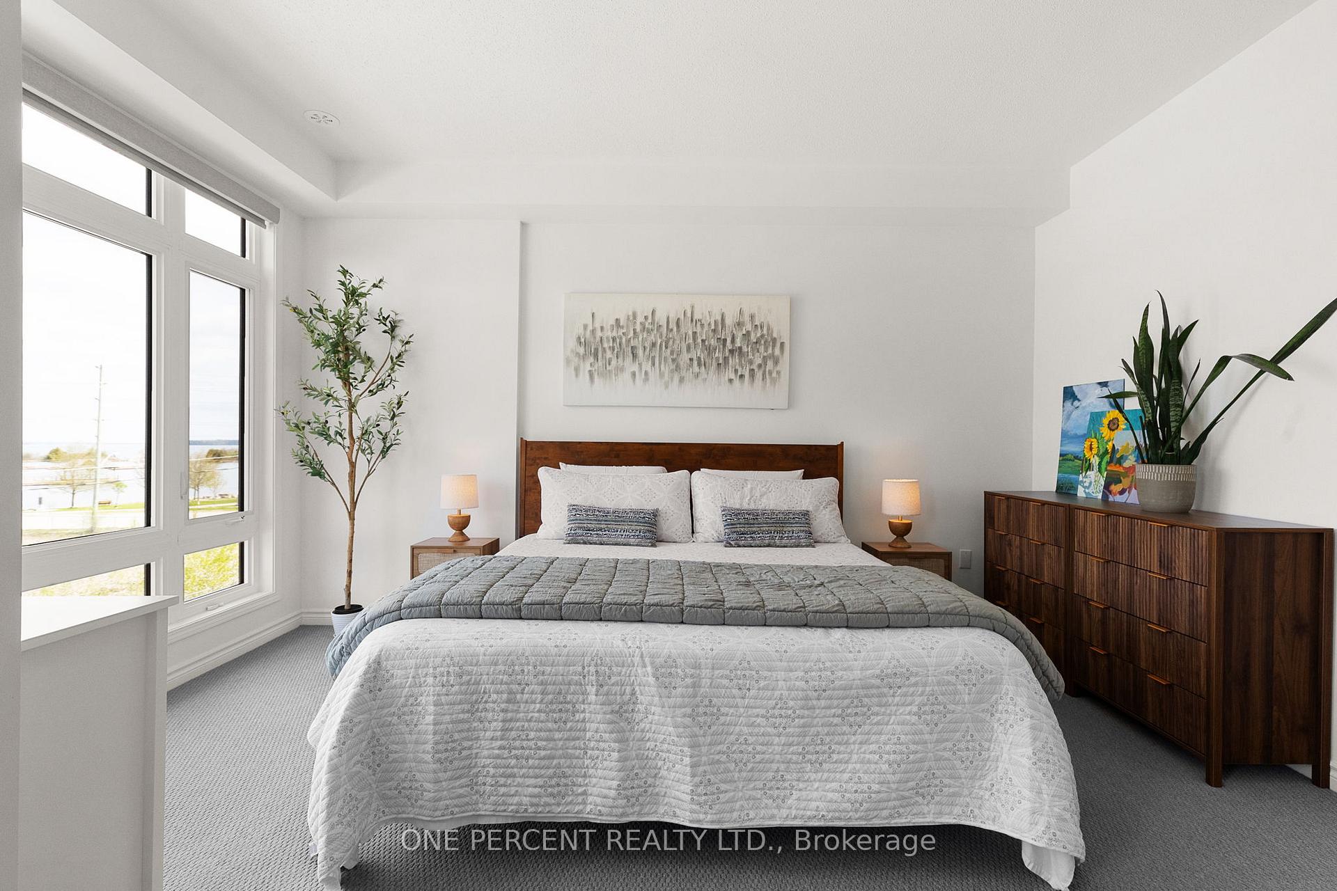 Photo 28 of 129 Colborne Street E, Orillia — HOMEH