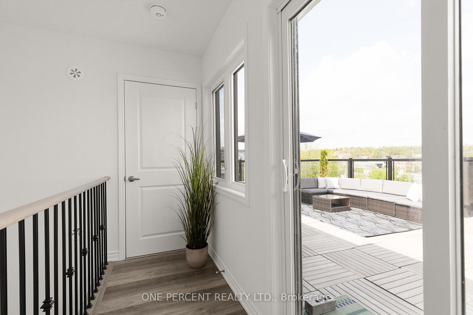Photo 31 of 129 Colborne Street E, Orillia — HOMEH