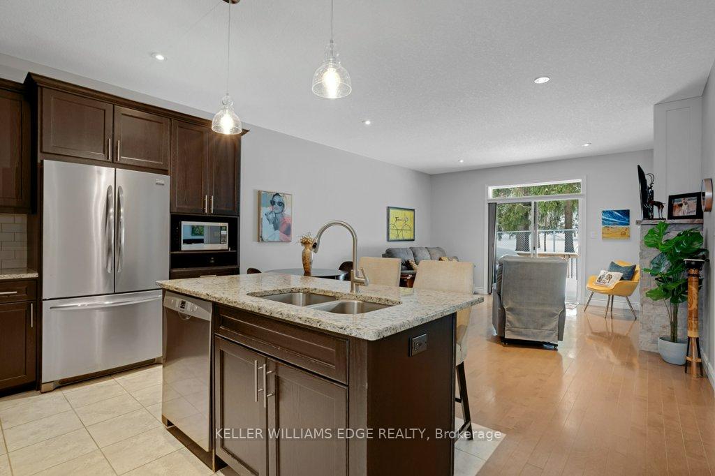 Photo 8 of Unit 7, 250 Hostetler Road, Wilmot, New Hamburg — HOMEH