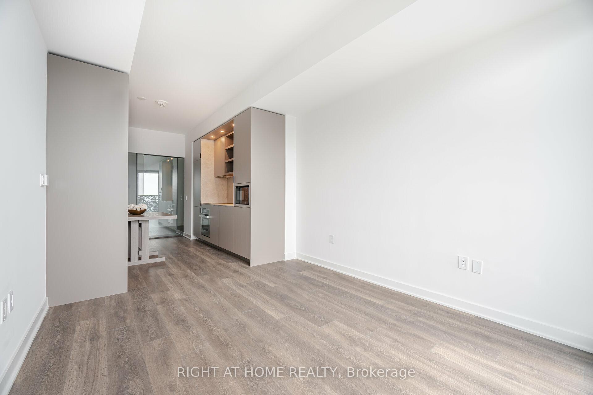 Photo 19 of Unit 4403, 55 Charles Street E, Toronto, Church-Yonge Corridor — HOMEH