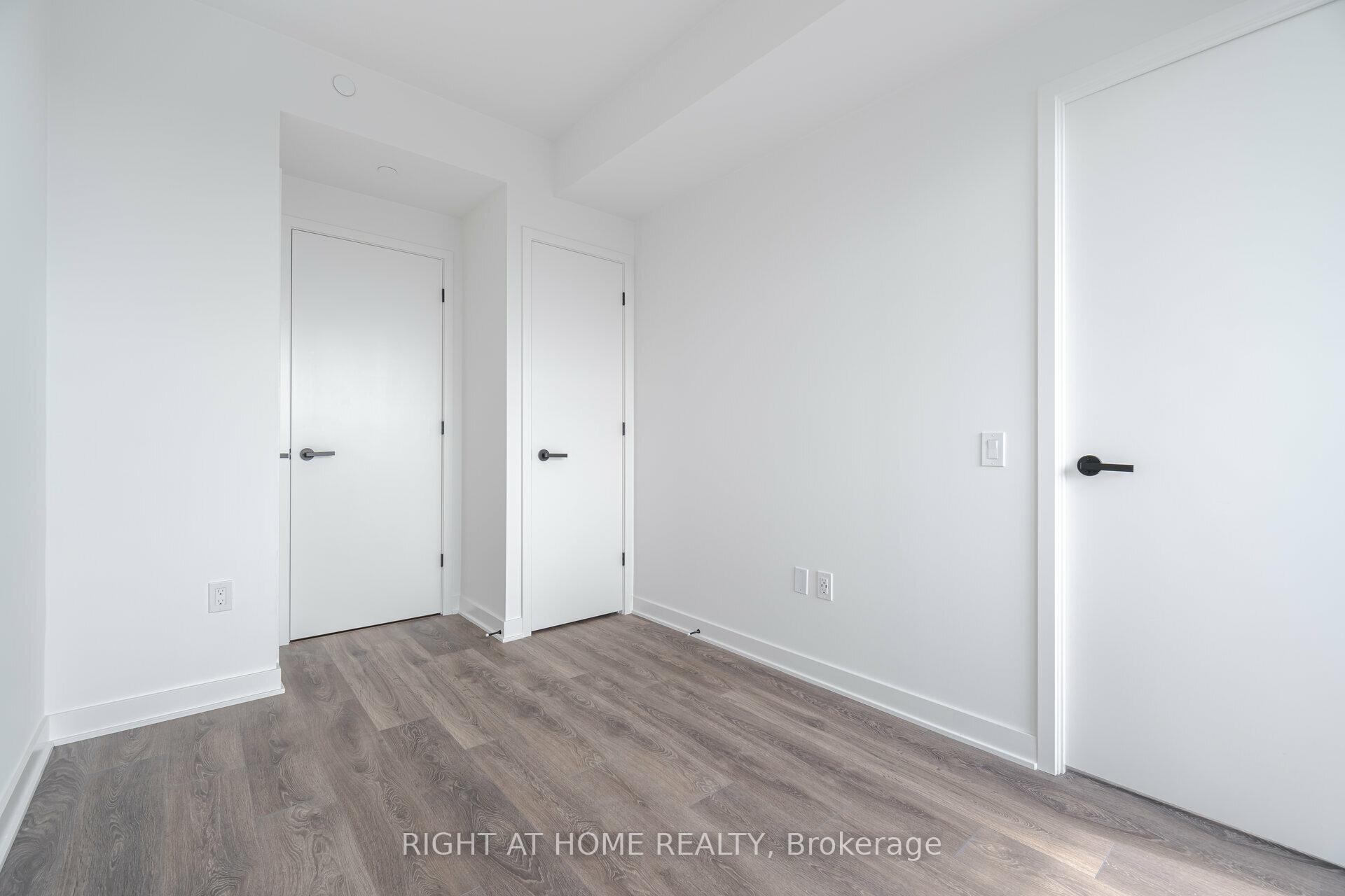 Photo 27 of Unit 4403, 55 Charles Street E, Toronto, Church-Yonge Corridor — HOMEH