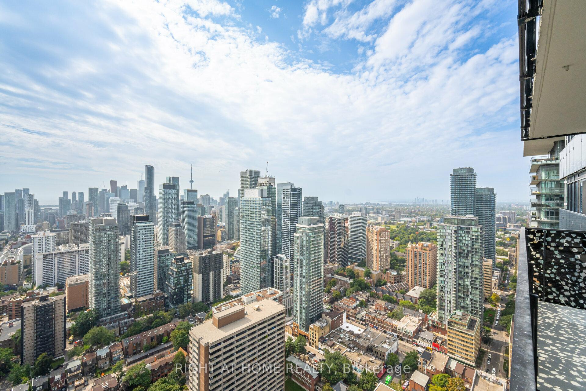 Photo 37 of Unit 4403, 55 Charles Street E, Toronto, Church-Yonge Corridor — HOMEH