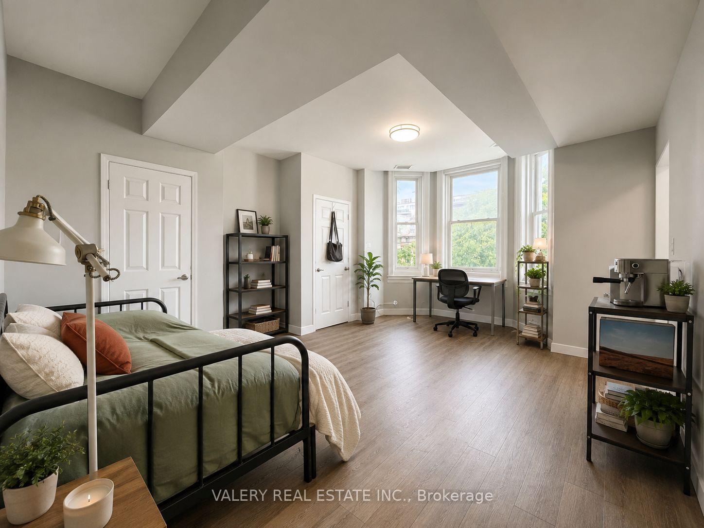 Photo 4 of Unit 7, 205 Gerrard Street E, Toronto, Moss Park — HOMEH