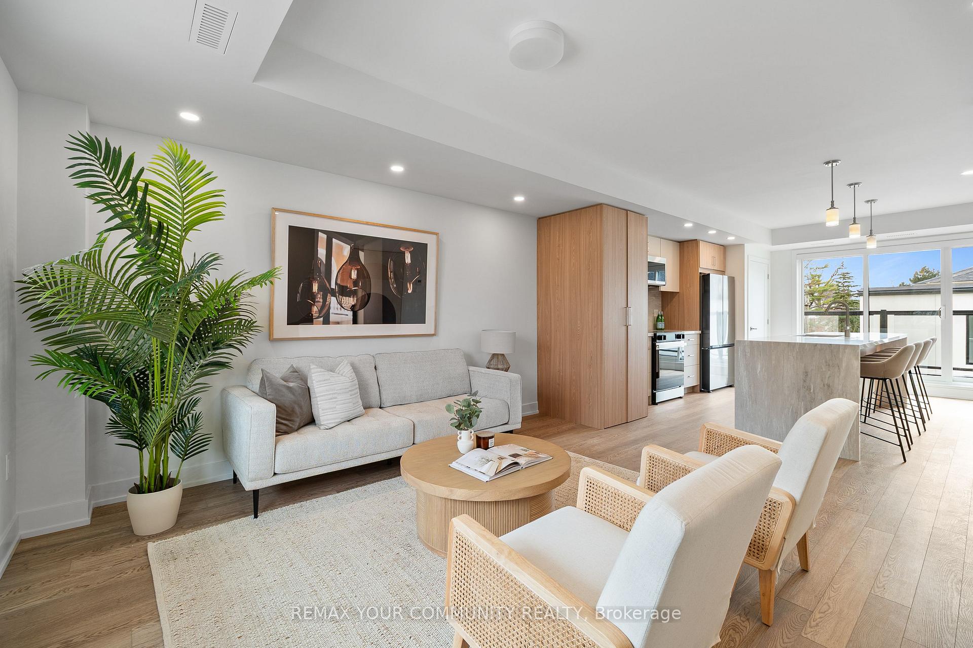 Photo 1 of Unit 3, 34 Poplar Avenue, Etobicoke, Islington-City Centre West — HOMEH