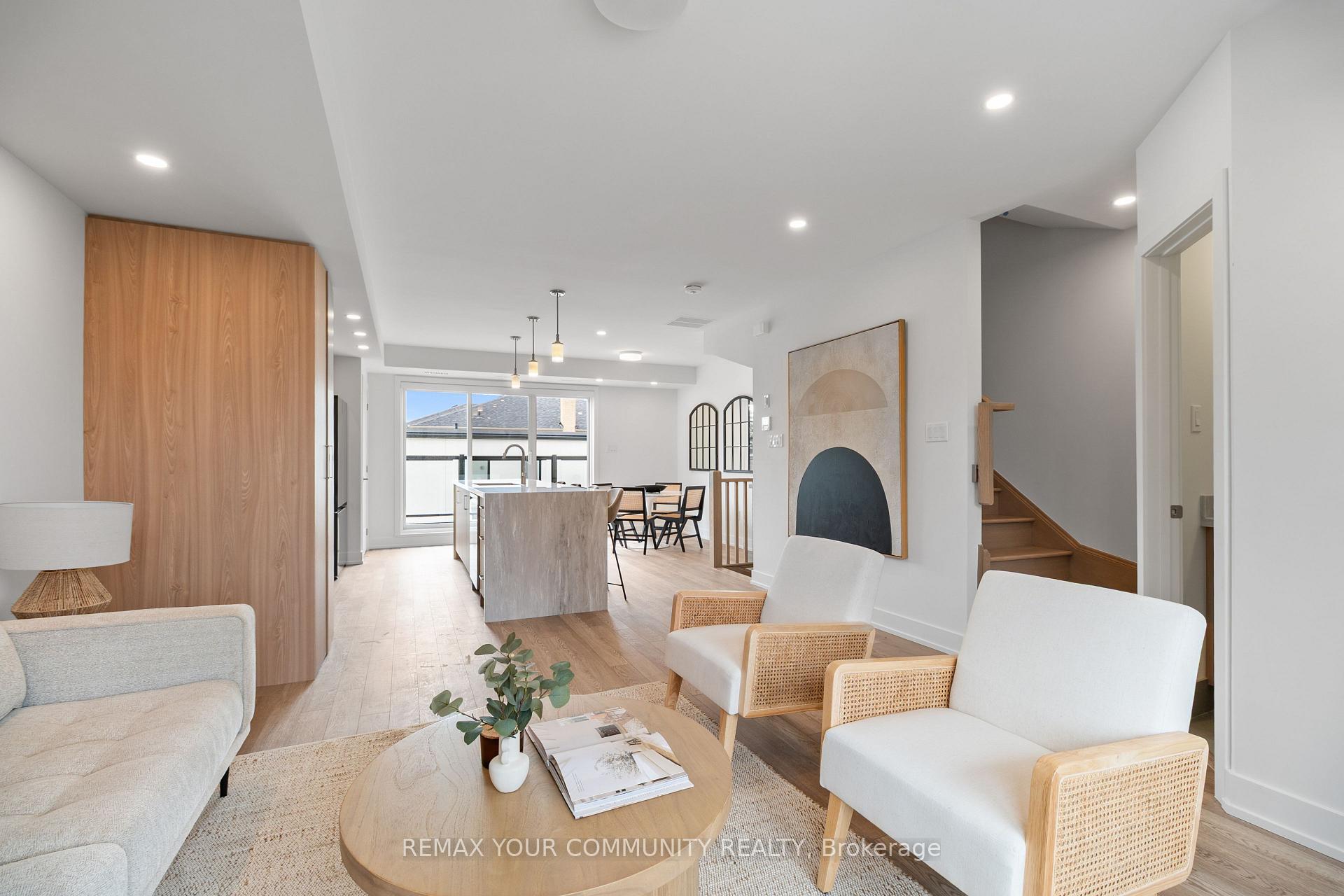 Photo 8 of Unit 3, 34 Poplar Avenue, Etobicoke, Islington-City Centre West — HOMEH
