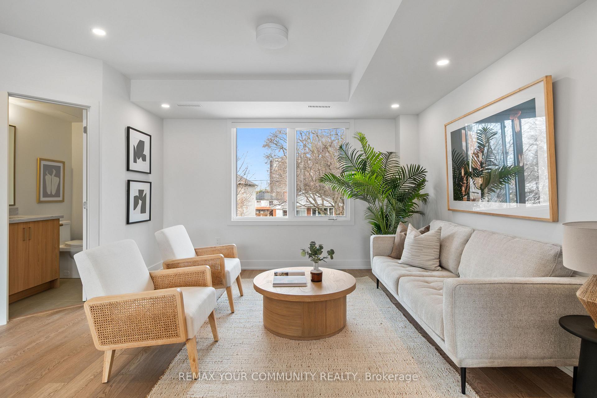Photo 11 of Unit 3, 34 Poplar Avenue, Etobicoke, Islington-City Centre West — HOMEH
