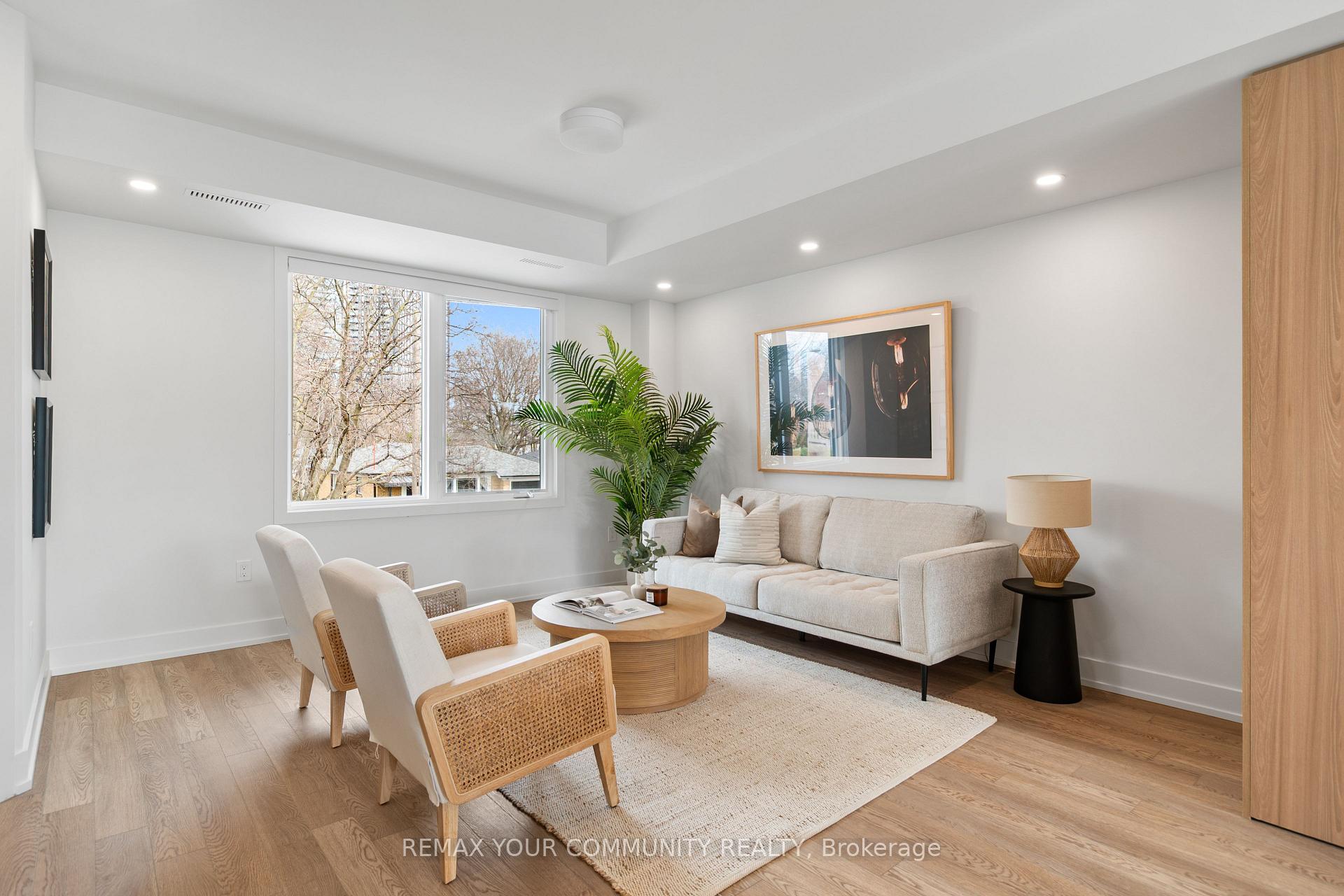 Photo 13 of Unit 3, 34 Poplar Avenue, Etobicoke, Islington-City Centre West — HOMEH