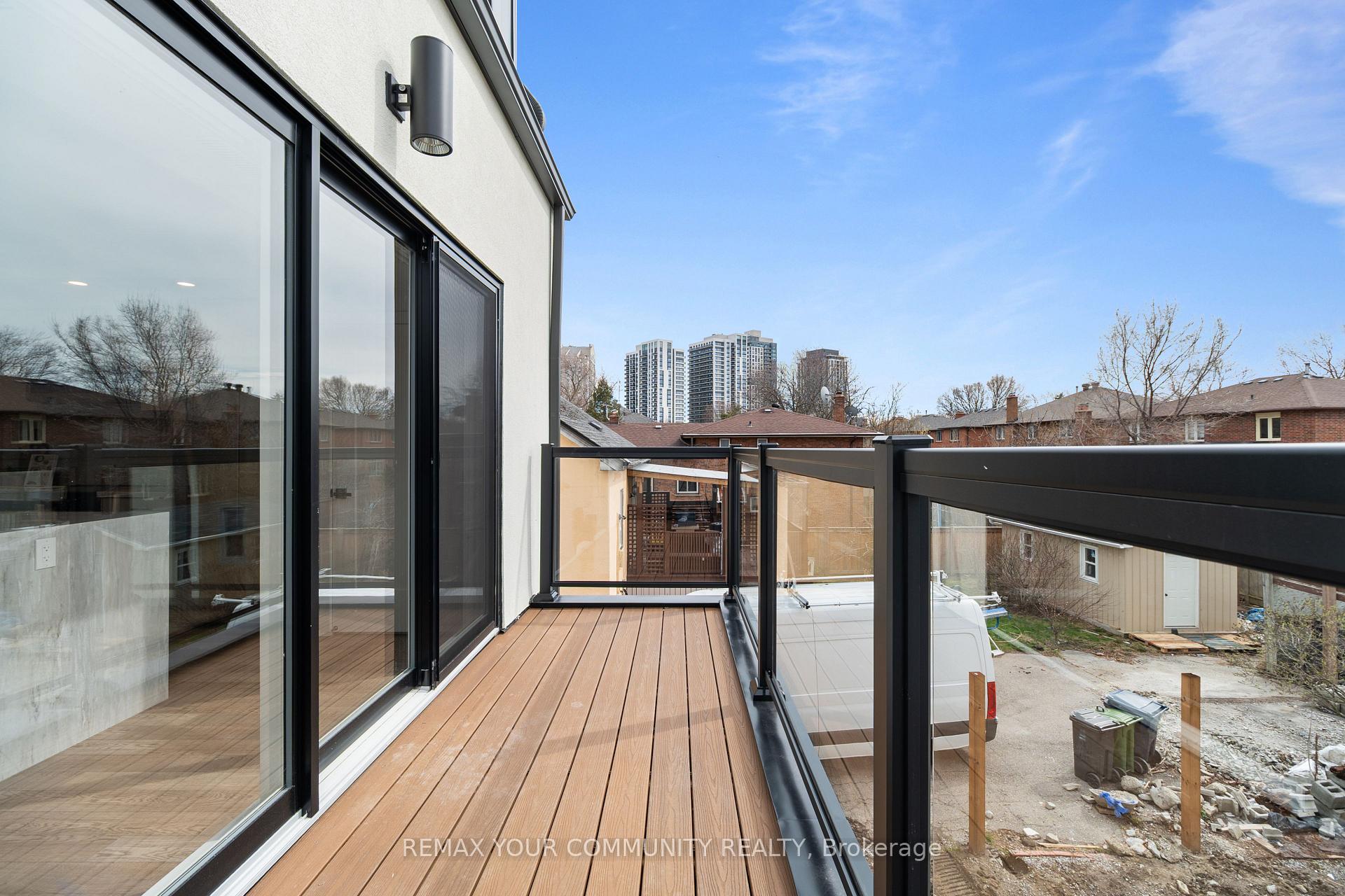 Photo 19 of Unit 3, 34 Poplar Avenue, Etobicoke, Islington-City Centre West — HOMEH