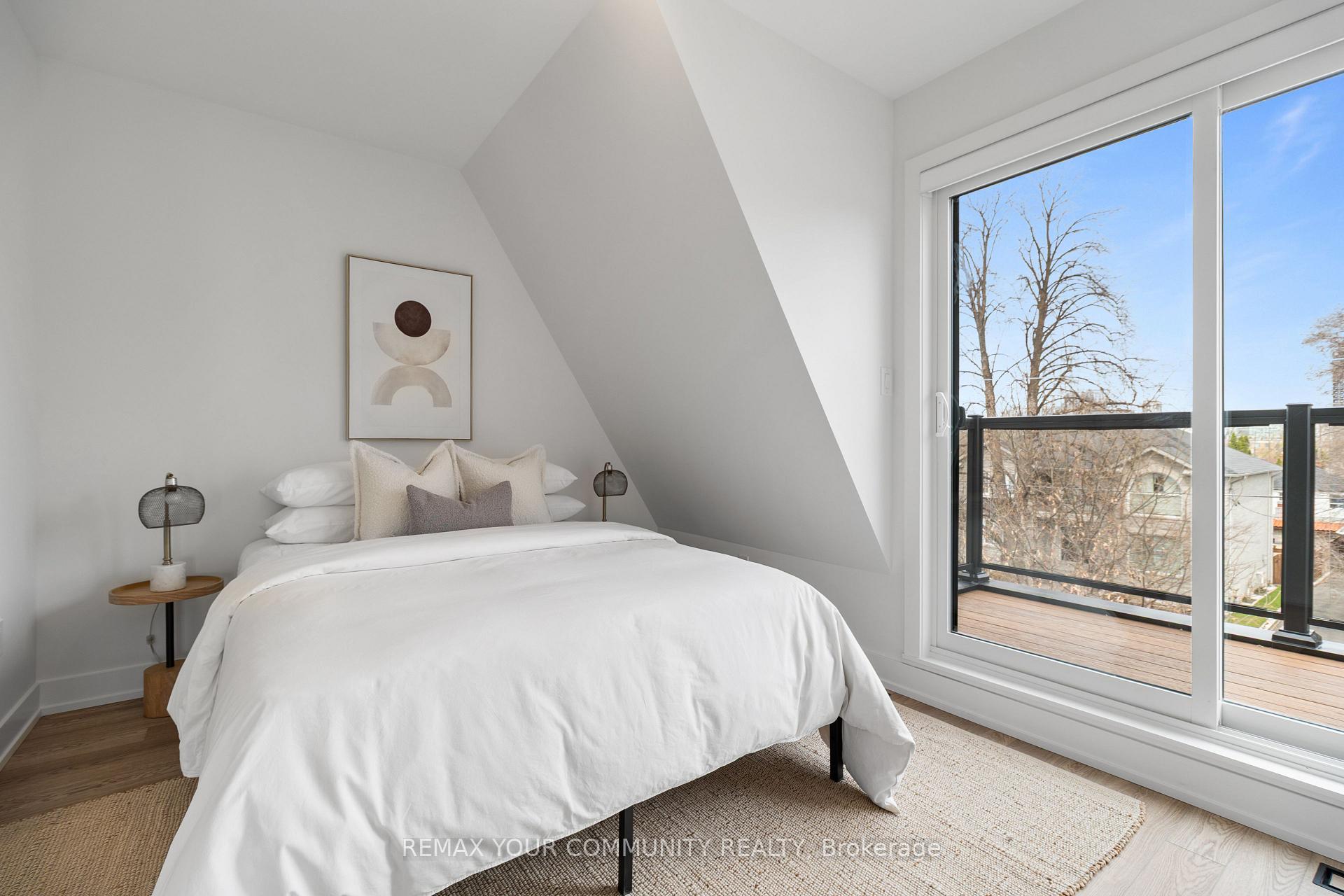 Photo 23 of Unit 3, 34 Poplar Avenue, Etobicoke, Islington-City Centre West — HOMEH