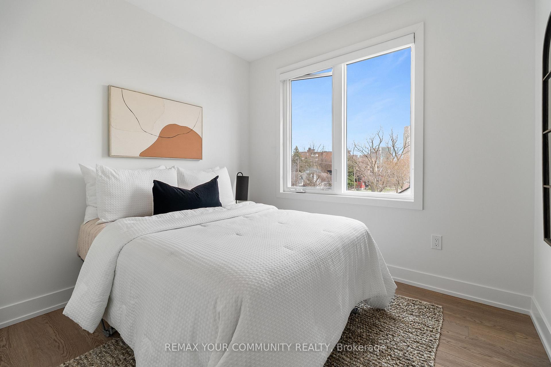 Photo 30 of Unit 3, 34 Poplar Avenue, Etobicoke, Islington-City Centre West — HOMEH