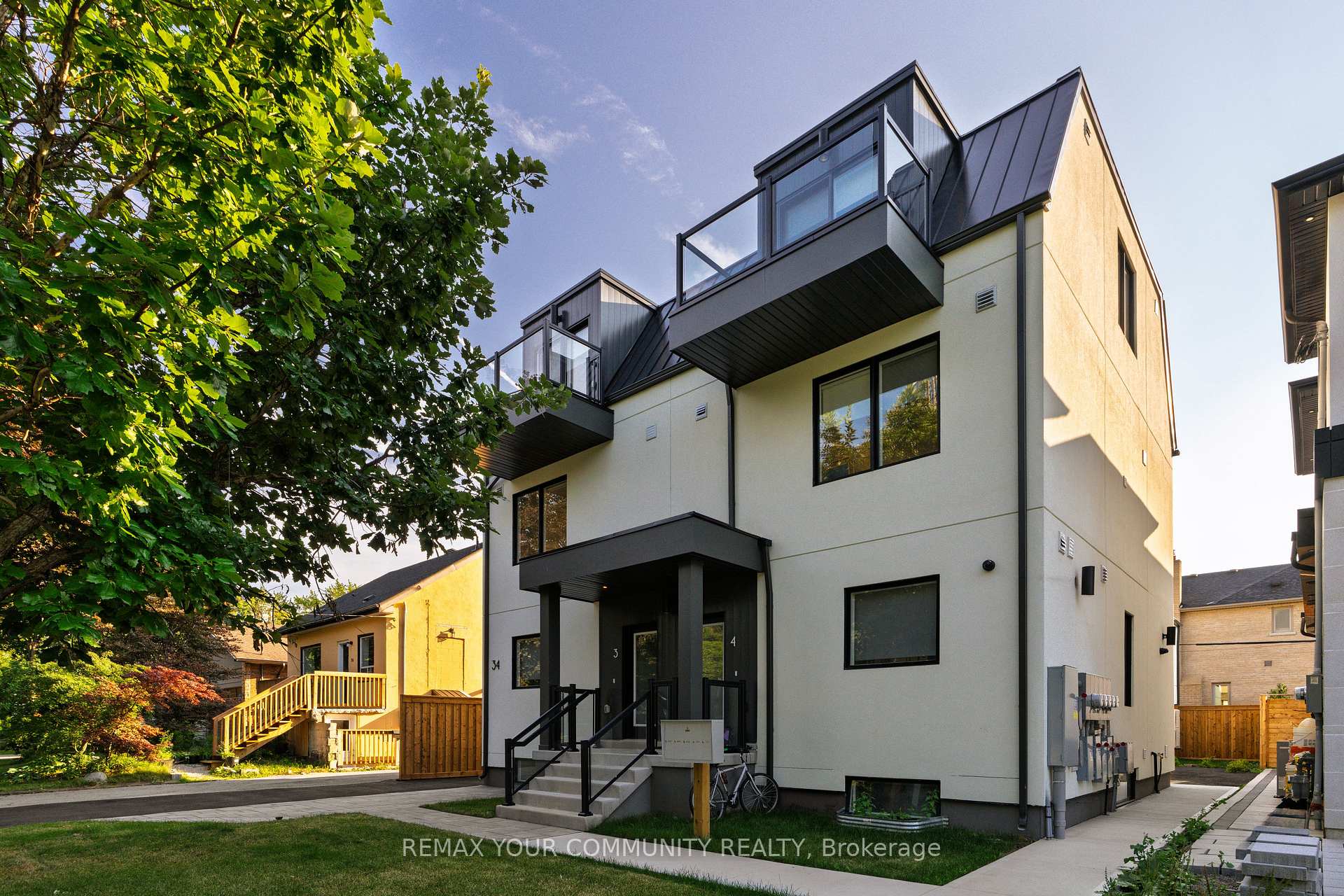 Photo 38 of Unit 3, 34 Poplar Avenue, Etobicoke, Islington-City Centre West — HOMEH