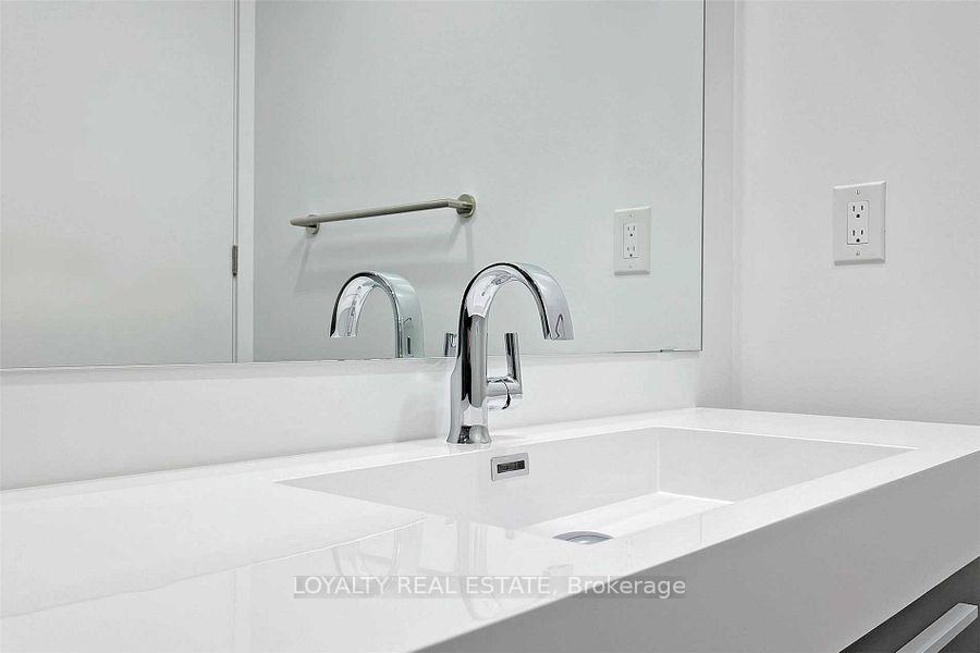 Photo 29 of Unit 1409, 39 Roehampton Avenue, Toronto, Mount Pleasant West — HOMEH
