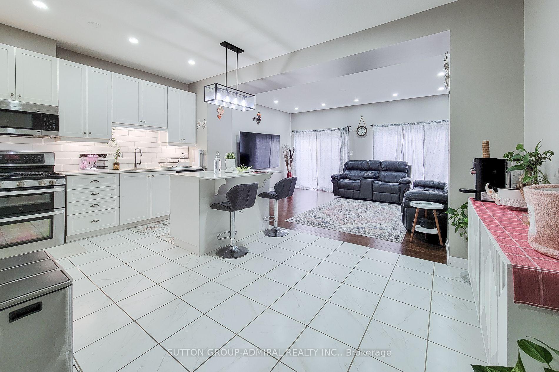 Photo 7 of 4002 Crown Street, Lincoln, Beamsville — HOMEH