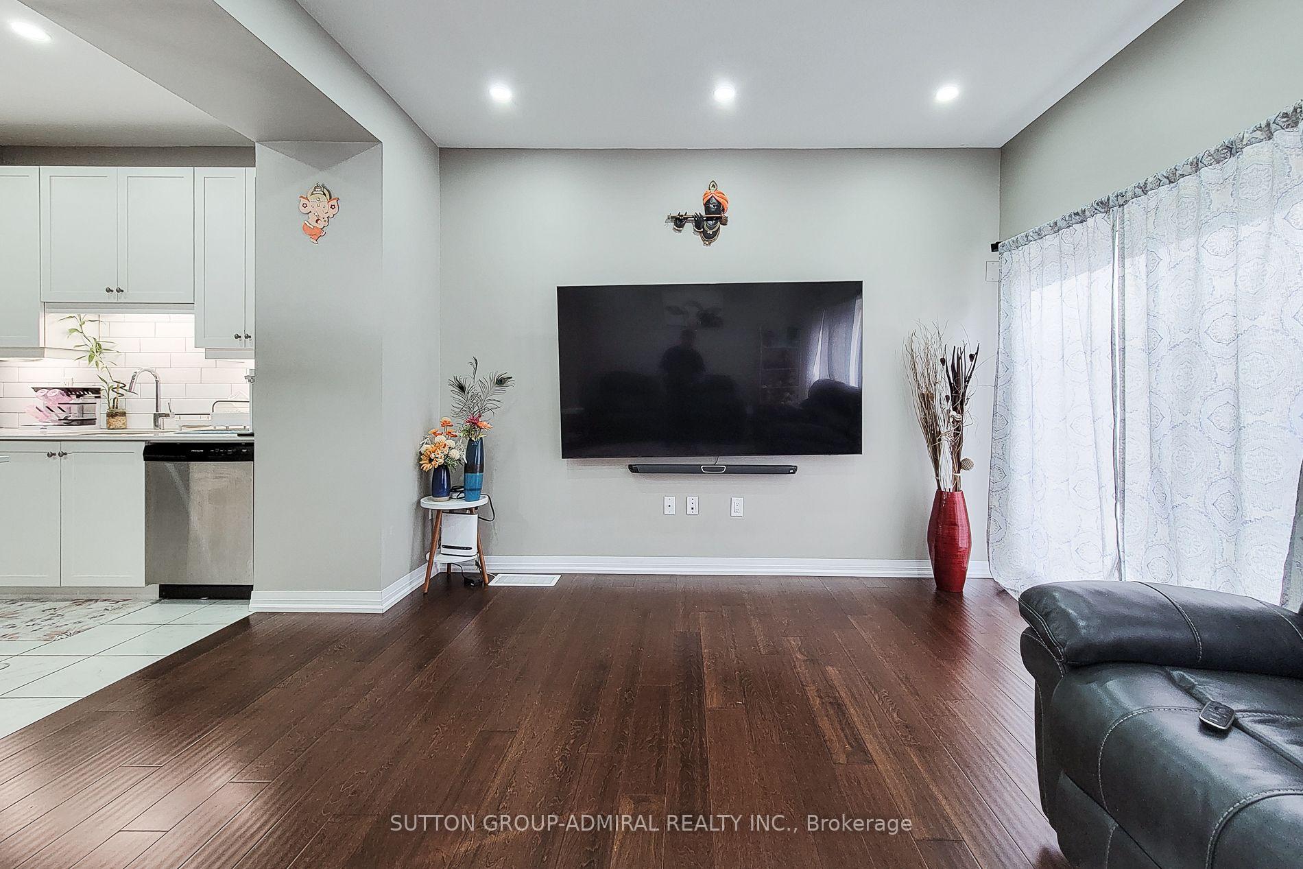 Photo 20 of 4002 Crown Street, Lincoln, Beamsville — HOMEH