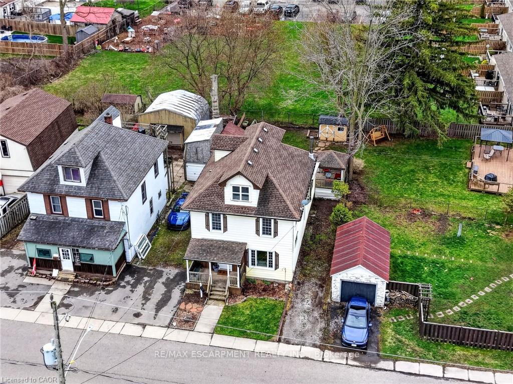 Photo of 122 South Cayuga Street W