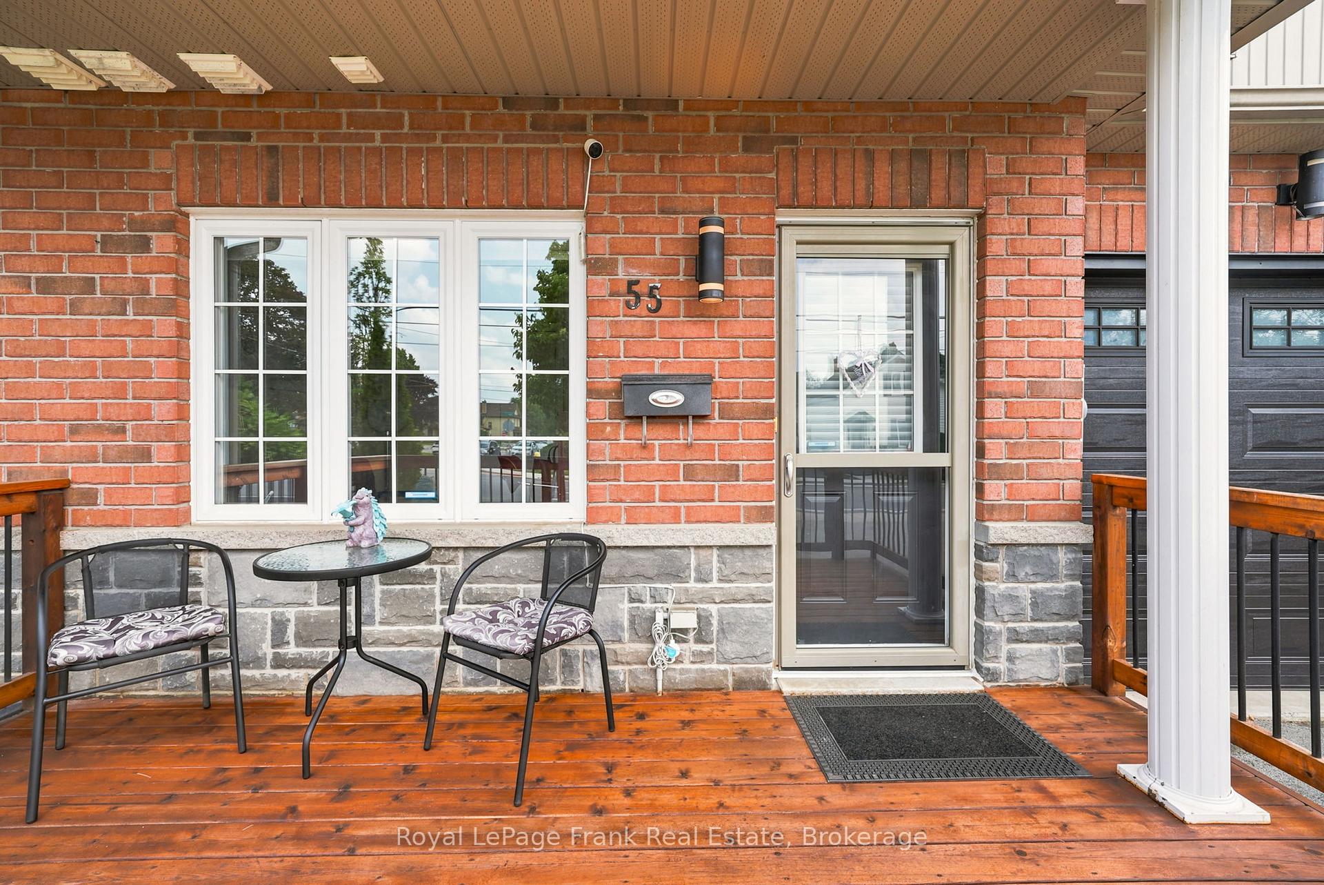 Photo 4 of 55 King Street, Kawartha Lakes, Lindsay — HOMEH