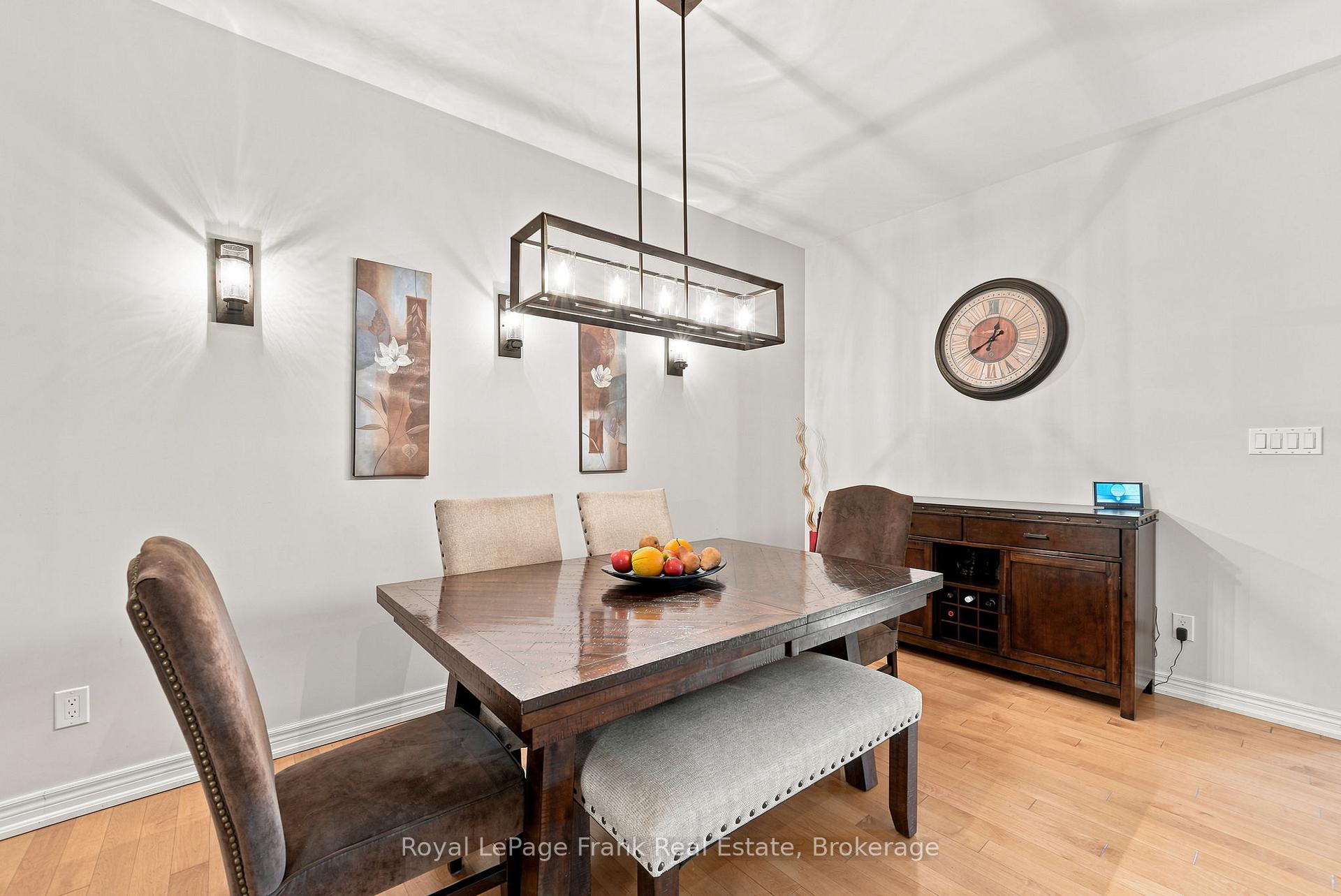 Photo 17 of 55 King Street, Kawartha Lakes, Lindsay — HOMEH
