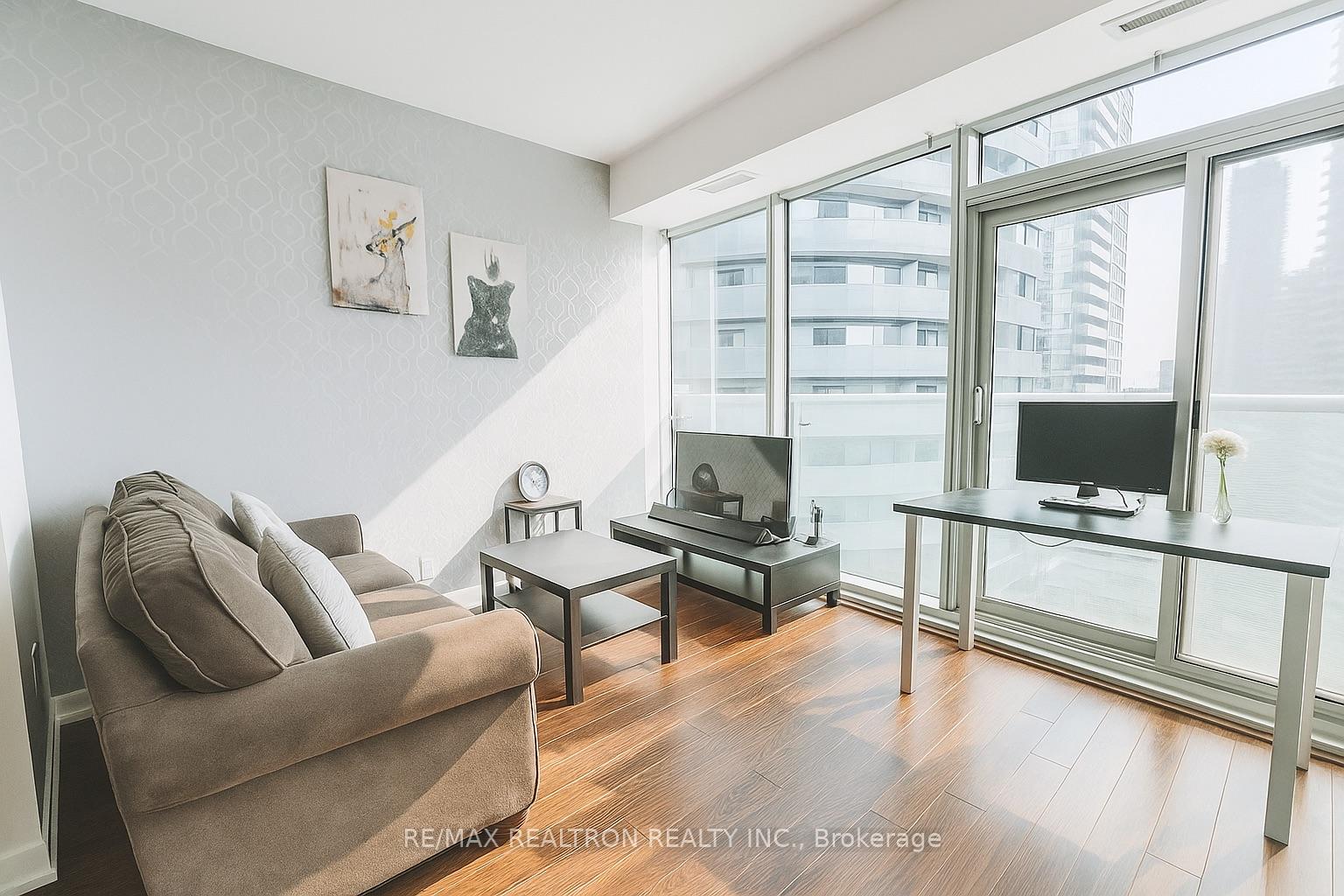 Photo of Unit 3301, 12 York Street