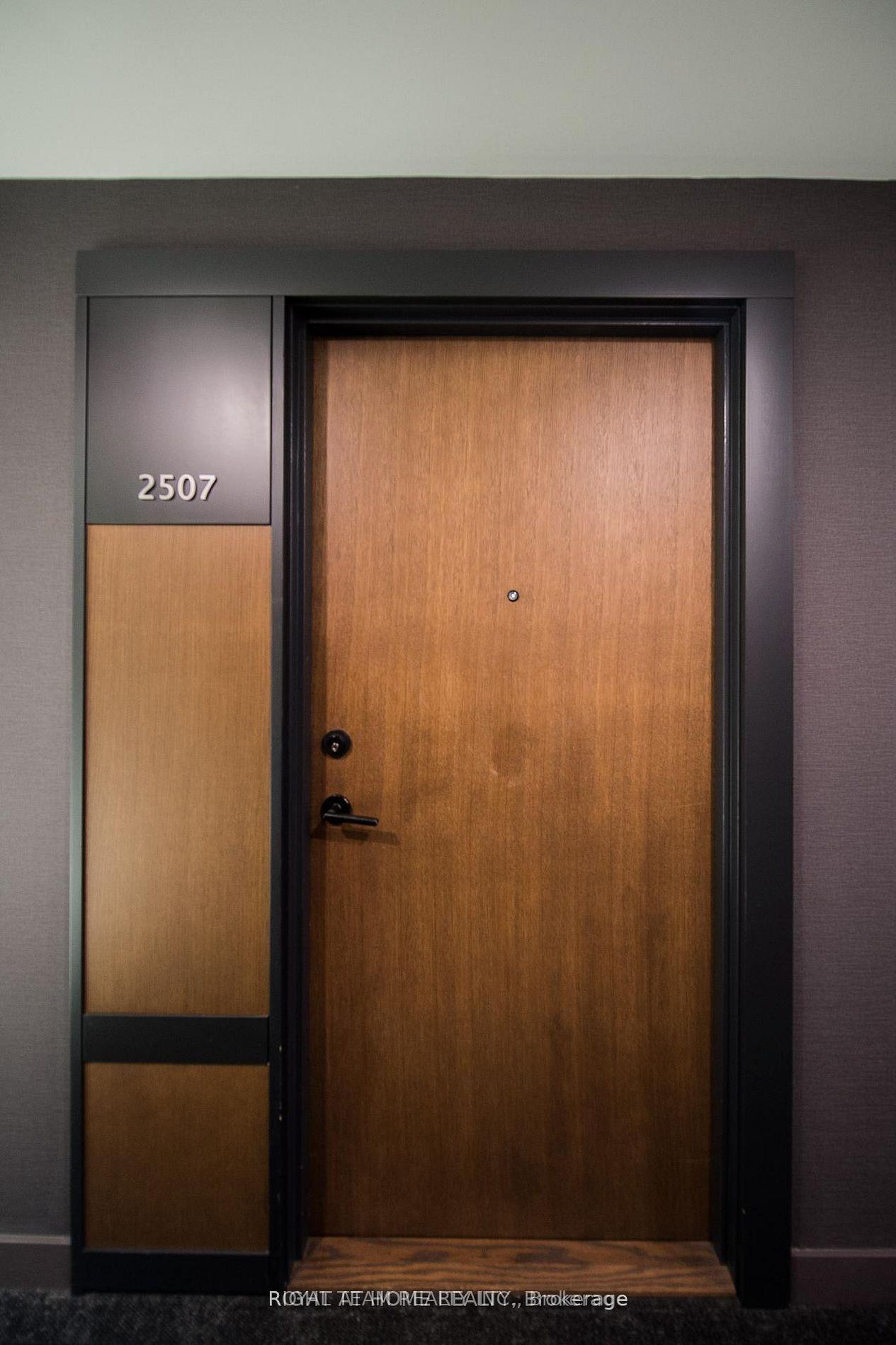 Photo 7 of Unit 2507, 4065 Confederation Parkway, Mississauga, City Centre — HOMEH