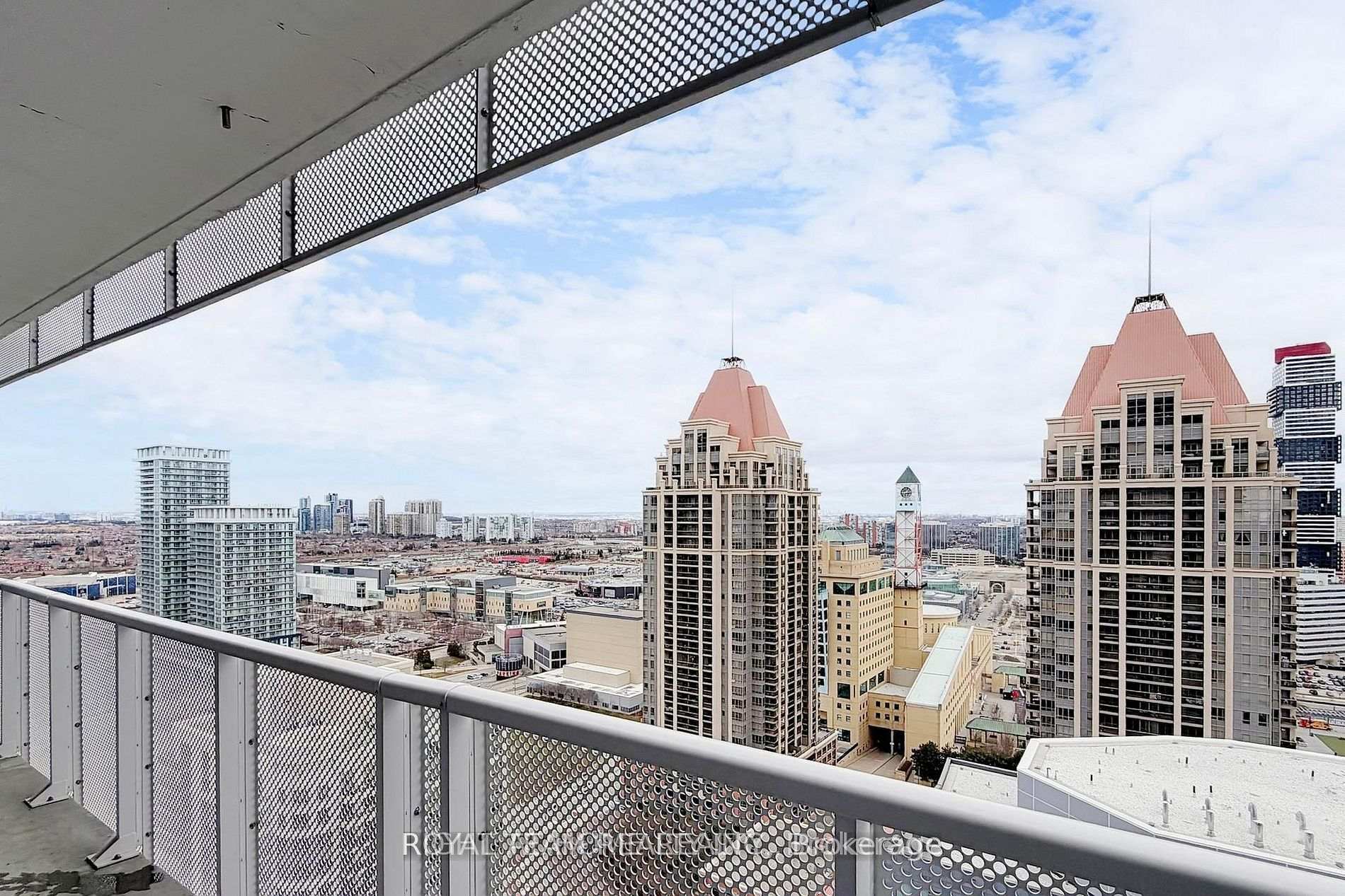 Photo 17 of Unit 2507, 4065 Confederation Parkway, Mississauga, City Centre — HOMEH