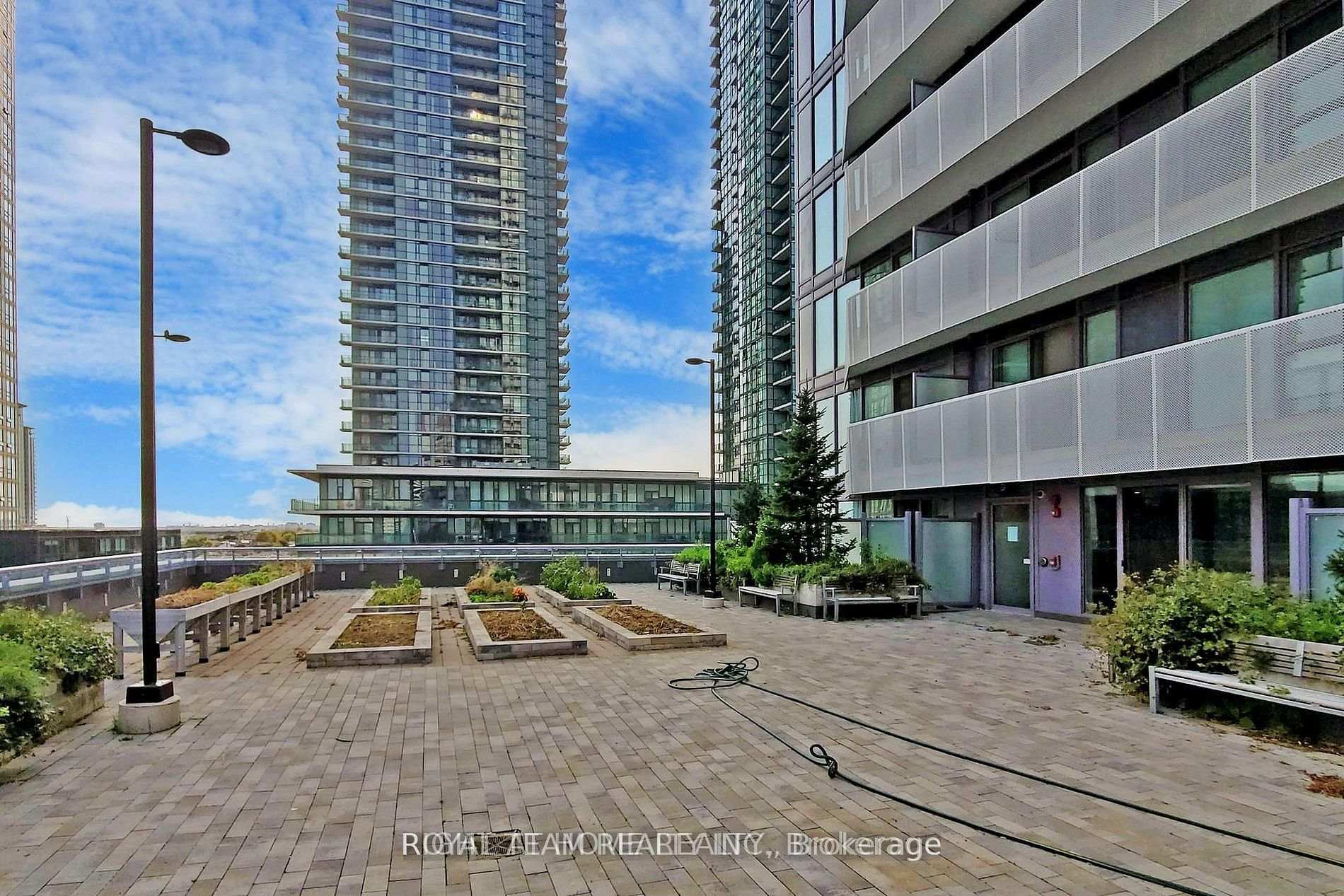 Photo 20 of Unit 2507, 4065 Confederation Parkway, Mississauga, City Centre — HOMEH