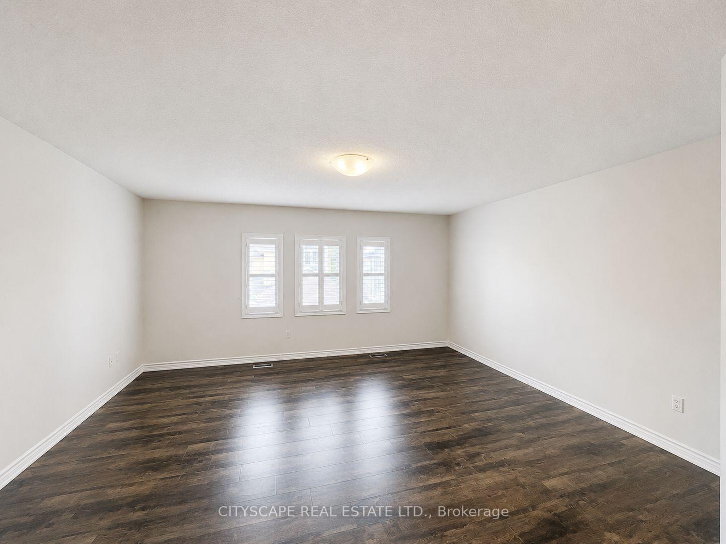 Photo 17 of 116 Emery Hill Boulevard, Markham, Berczy — HOMEH
