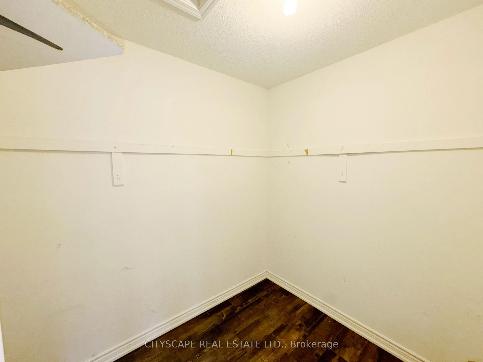 Photo 22 of 116 Emery Hill Boulevard, Markham, Berczy — HOMEH