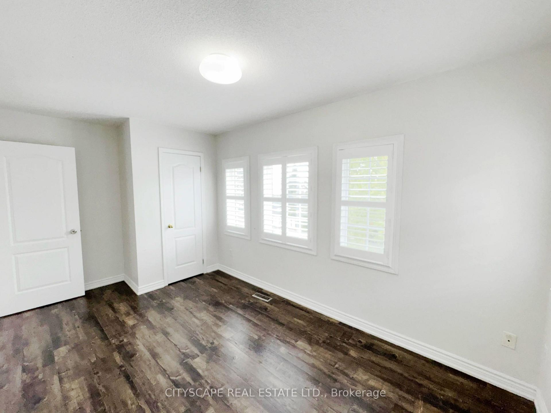 Photo 24 of 116 Emery Hill Boulevard, Markham, Berczy — HOMEH