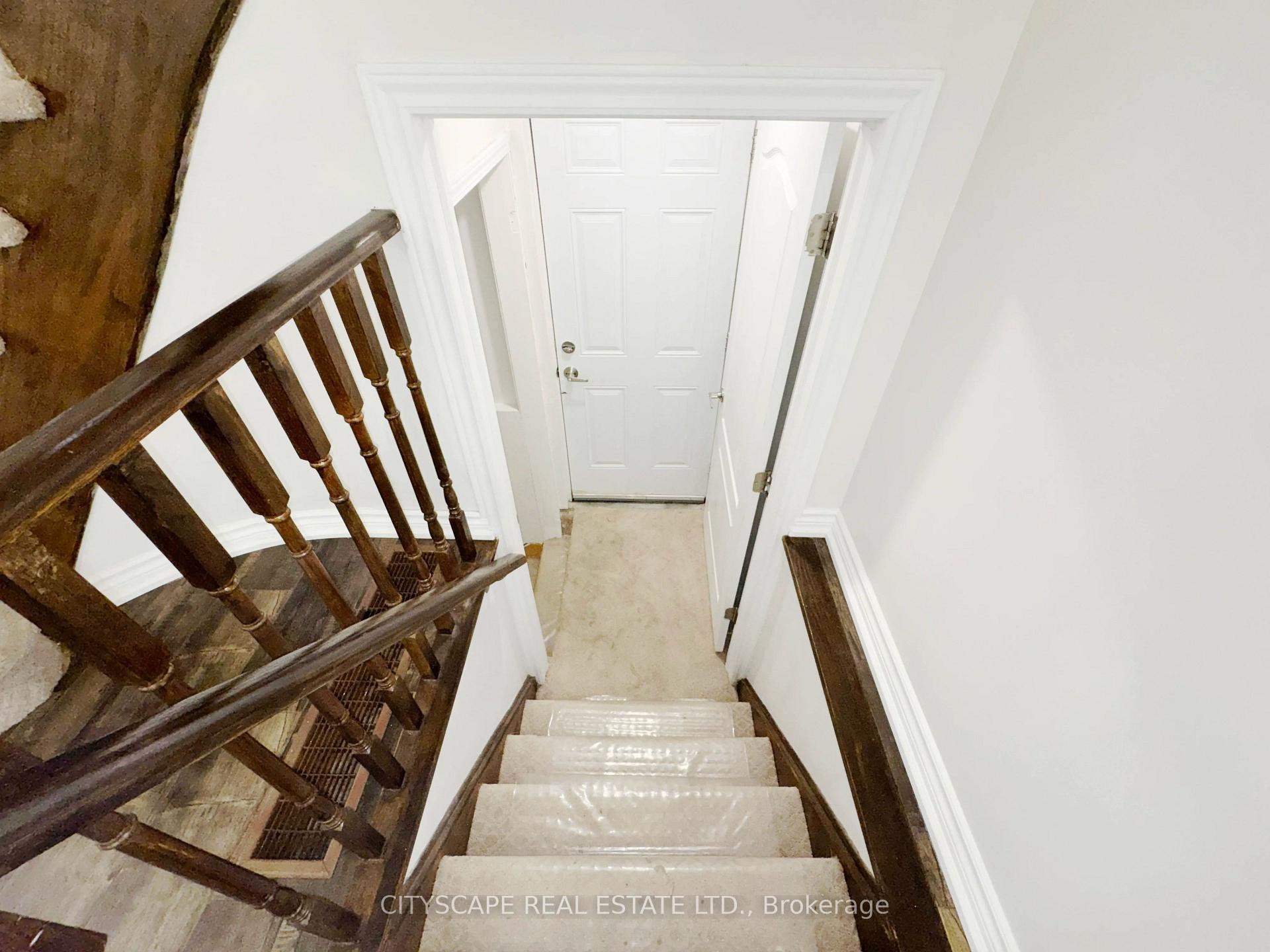 Photo 31 of 116 Emery Hill Boulevard, Markham, Berczy — HOMEH