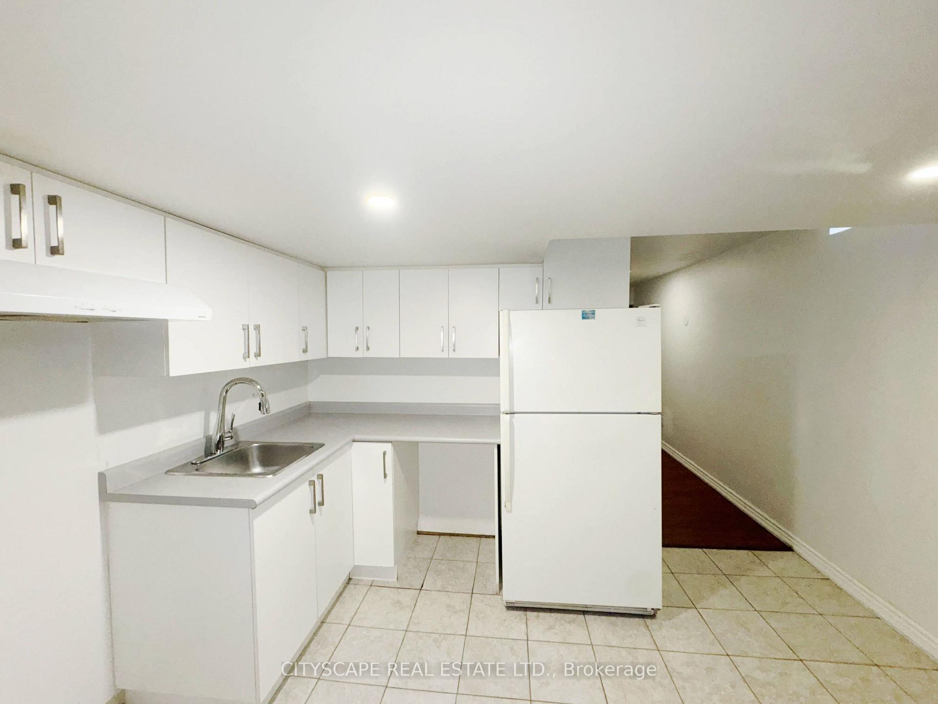 Photo 34 of 116 Emery Hill Boulevard, Markham, Berczy — HOMEH