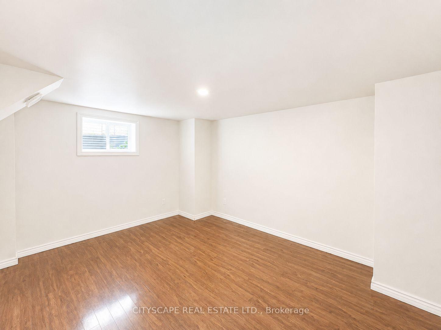 Photo 35 of 116 Emery Hill Boulevard, Markham, Berczy — HOMEH