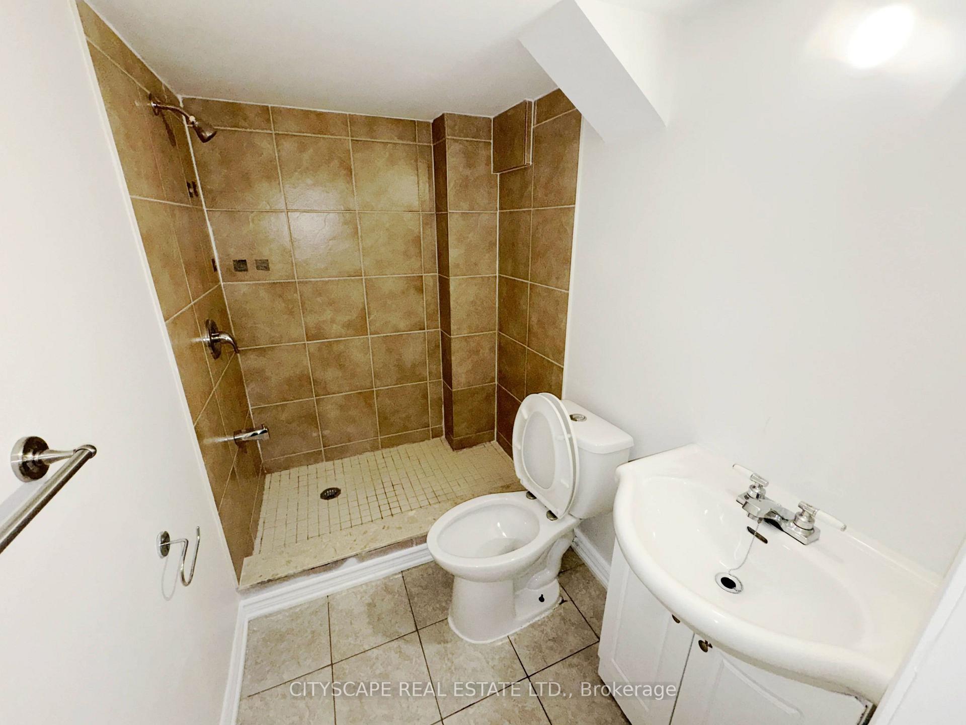 Photo 38 of 116 Emery Hill Boulevard, Markham, Berczy — HOMEH