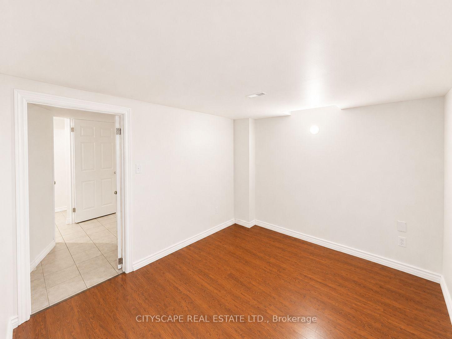 Photo 40 of 116 Emery Hill Boulevard, Markham, Berczy — HOMEH
