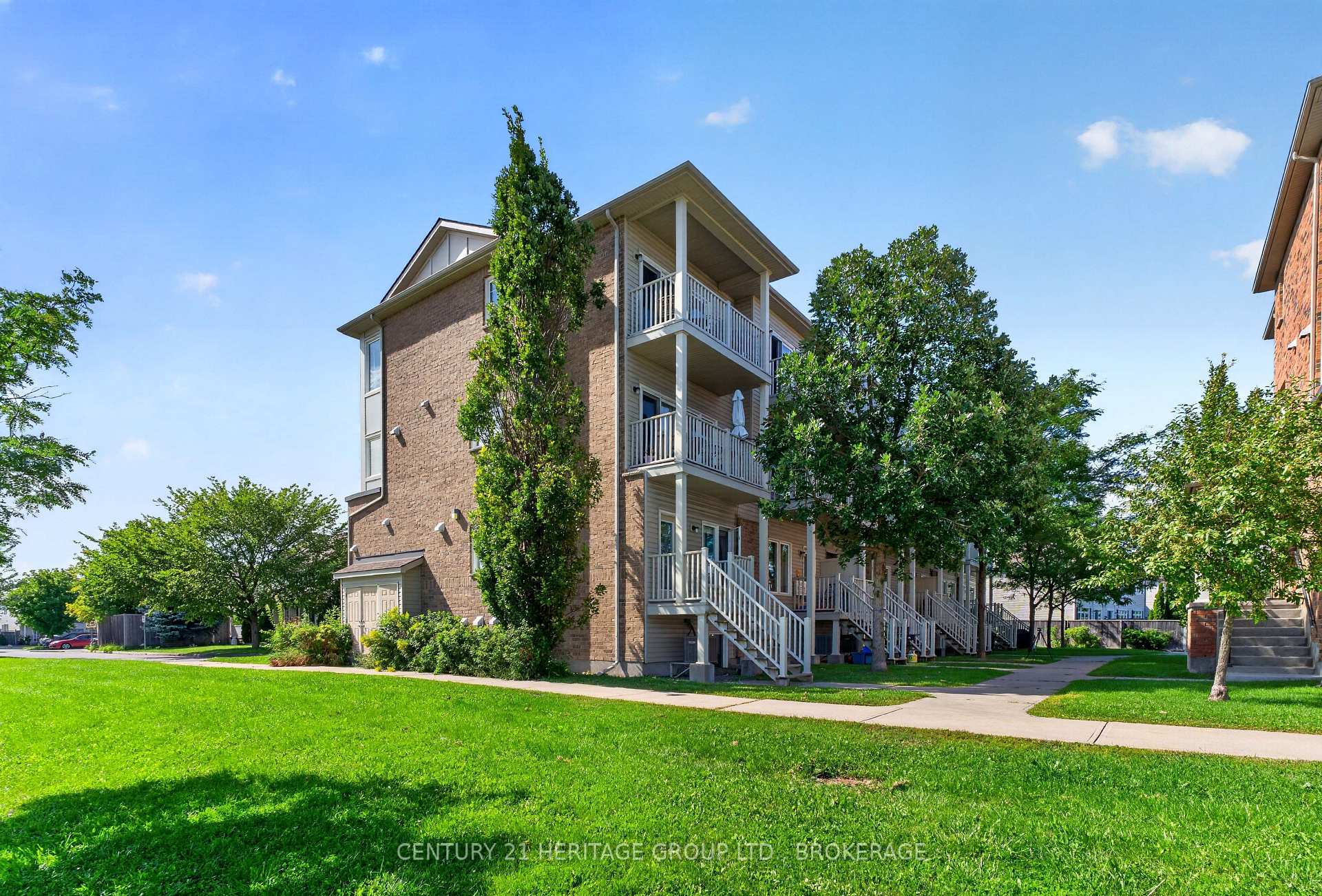 Photo 5 of Unit 182, 150 Urbancrest Private, Ottawa, Barrhaven - Stonebridge — HOMEH