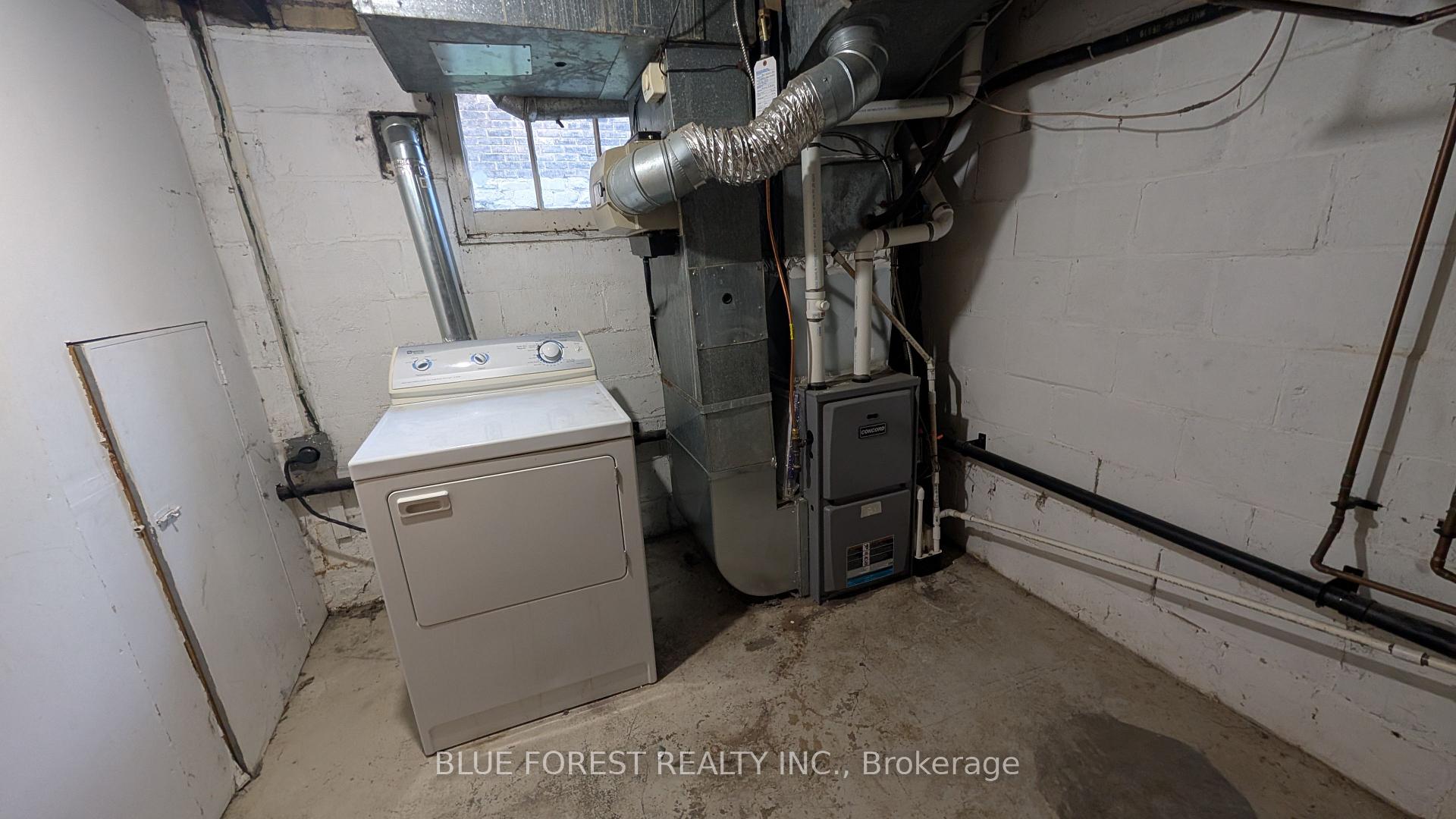 Photo 17 of 867 Queens Avenue, London, East G — HOMEH
