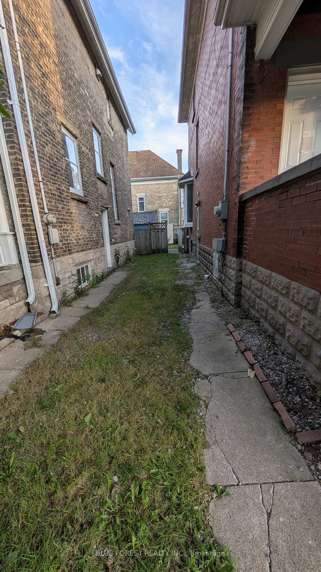 Photo 28 of 867 Queens Avenue, London, East G — HOMEH