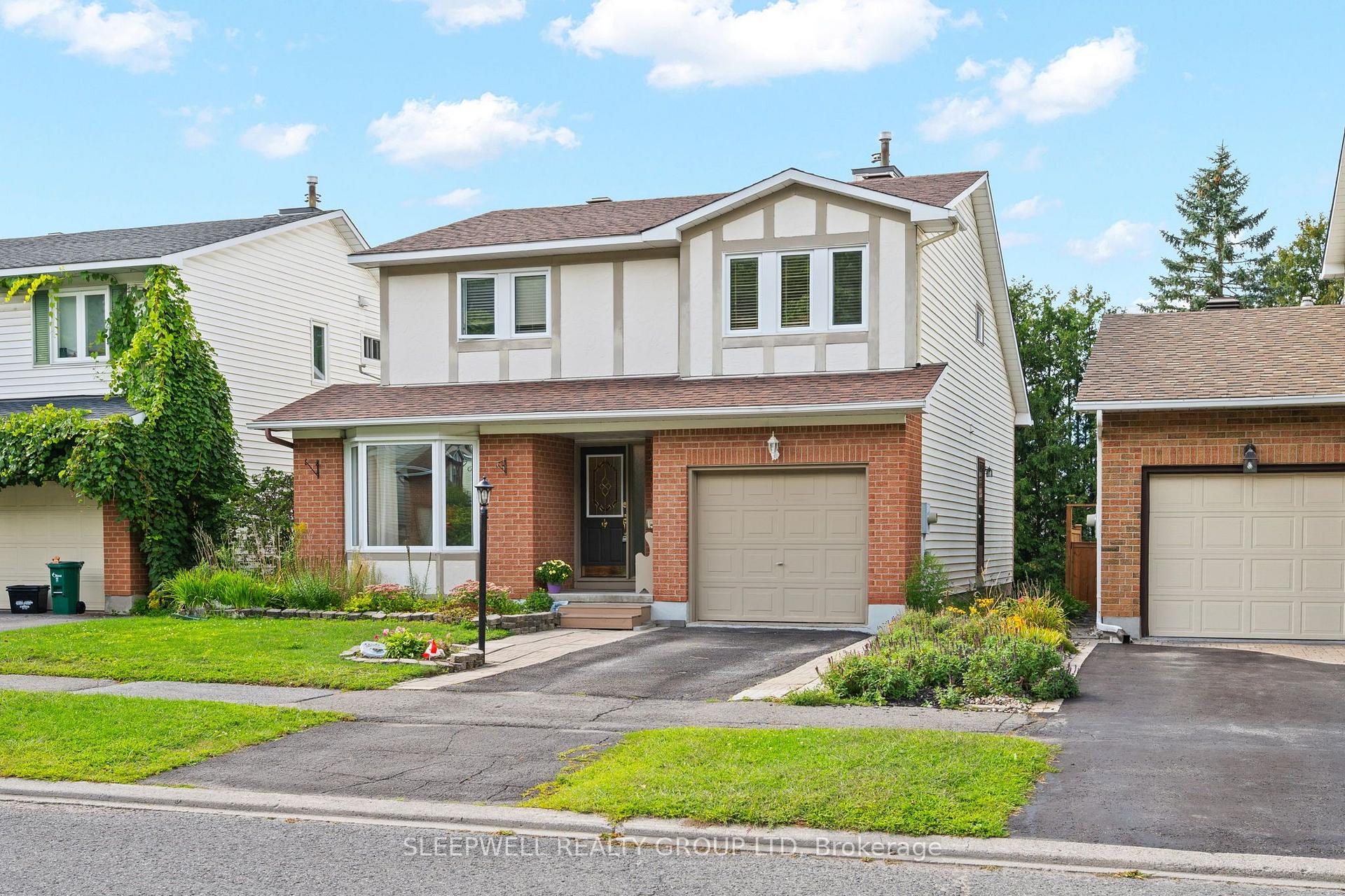 Photo 2 of 31 Tamblyn Crescent, Ottawa, Kanata - Katimavik — HOMEH
