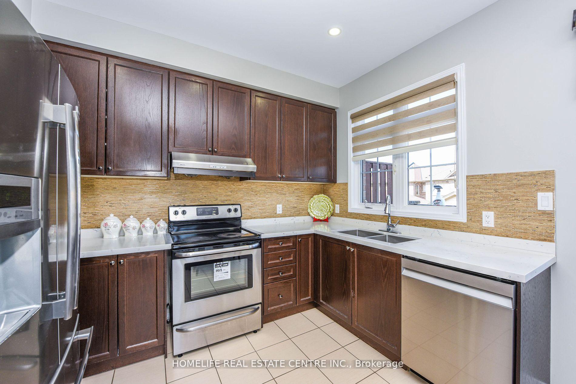Photo 13 of 234 Inspire Boulevard, Brampton, Sandringham-Wellington North — HOMEH