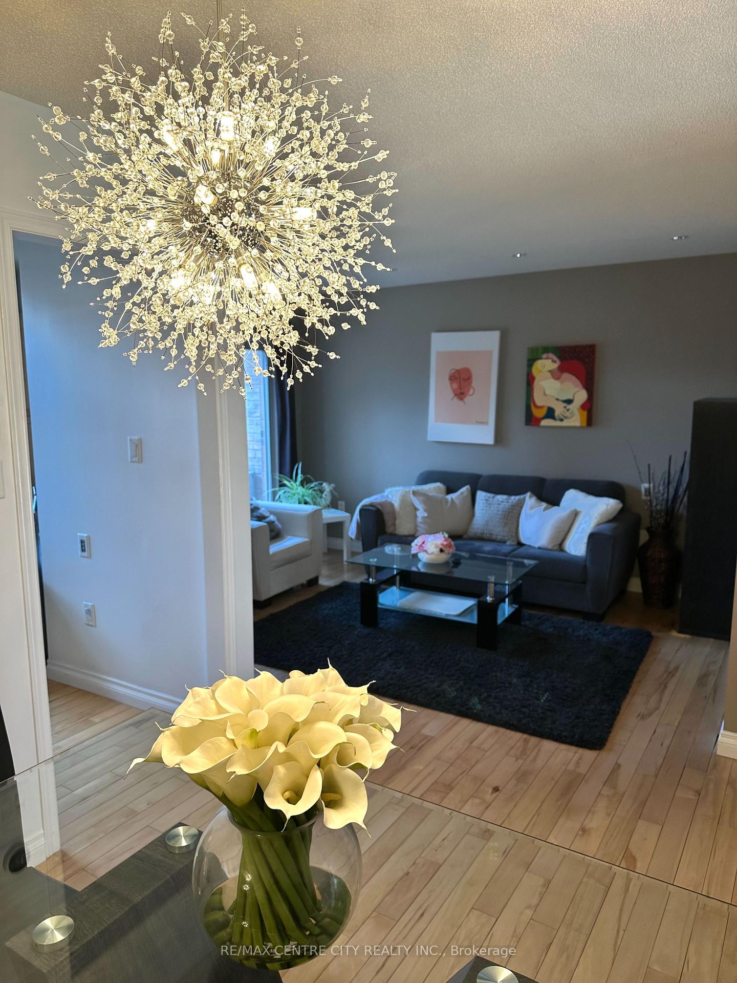 Photo 7 of Unit 18, 185 North Centre Road, London, North B — HOMEH