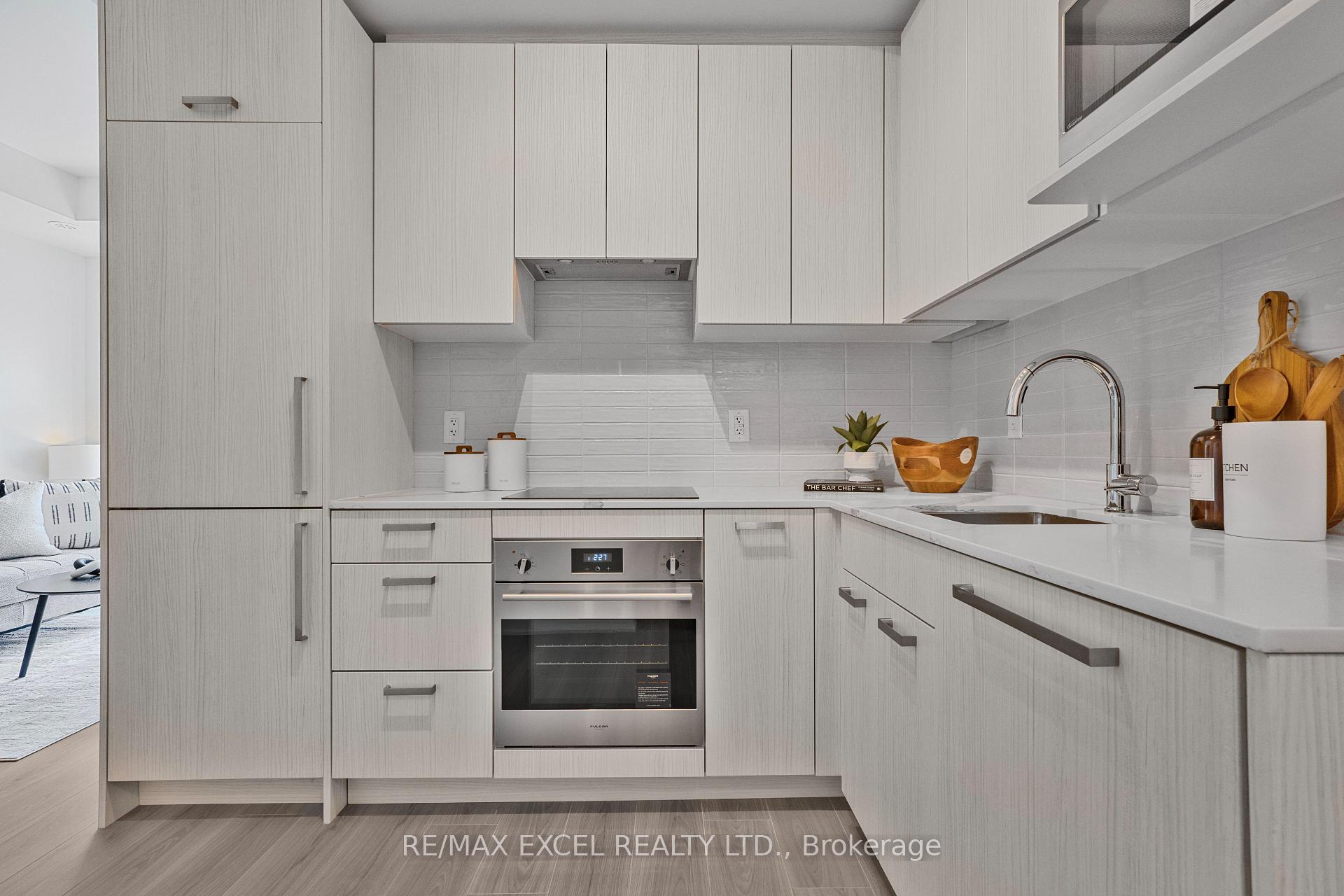 Photo 15 of Unit 25, 73 Curlew Drive, North York, Parkwoods-Donalda — HOMEH