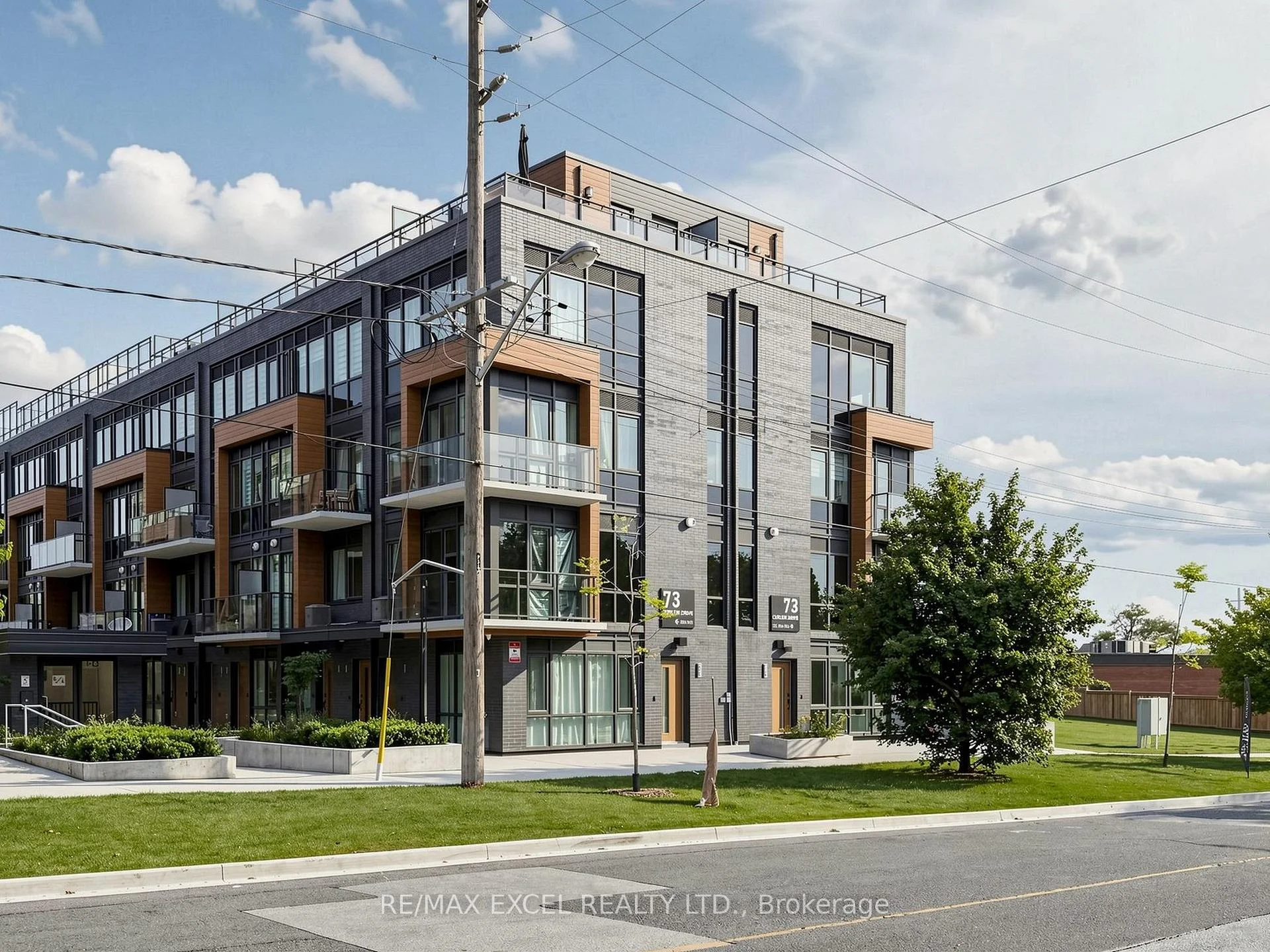 Photo 1 of Unit 25, 73 Curlew Drive, North York, Parkwoods-Donalda — HOMEH