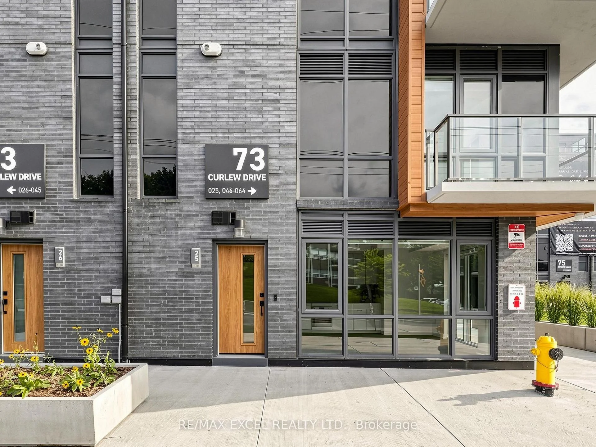 Photo 14 of Unit 25, 73 Curlew Drive, North York, Parkwoods-Donalda — HOMEH