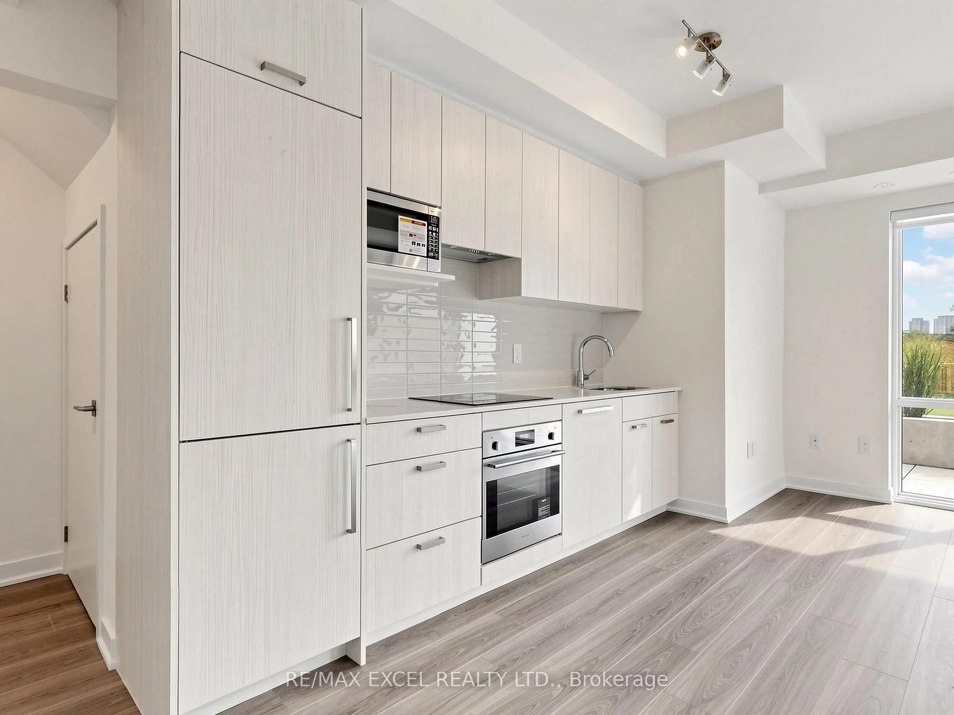 Photo 28 of Unit 25, 73 Curlew Drive, North York, Parkwoods-Donalda — HOMEH