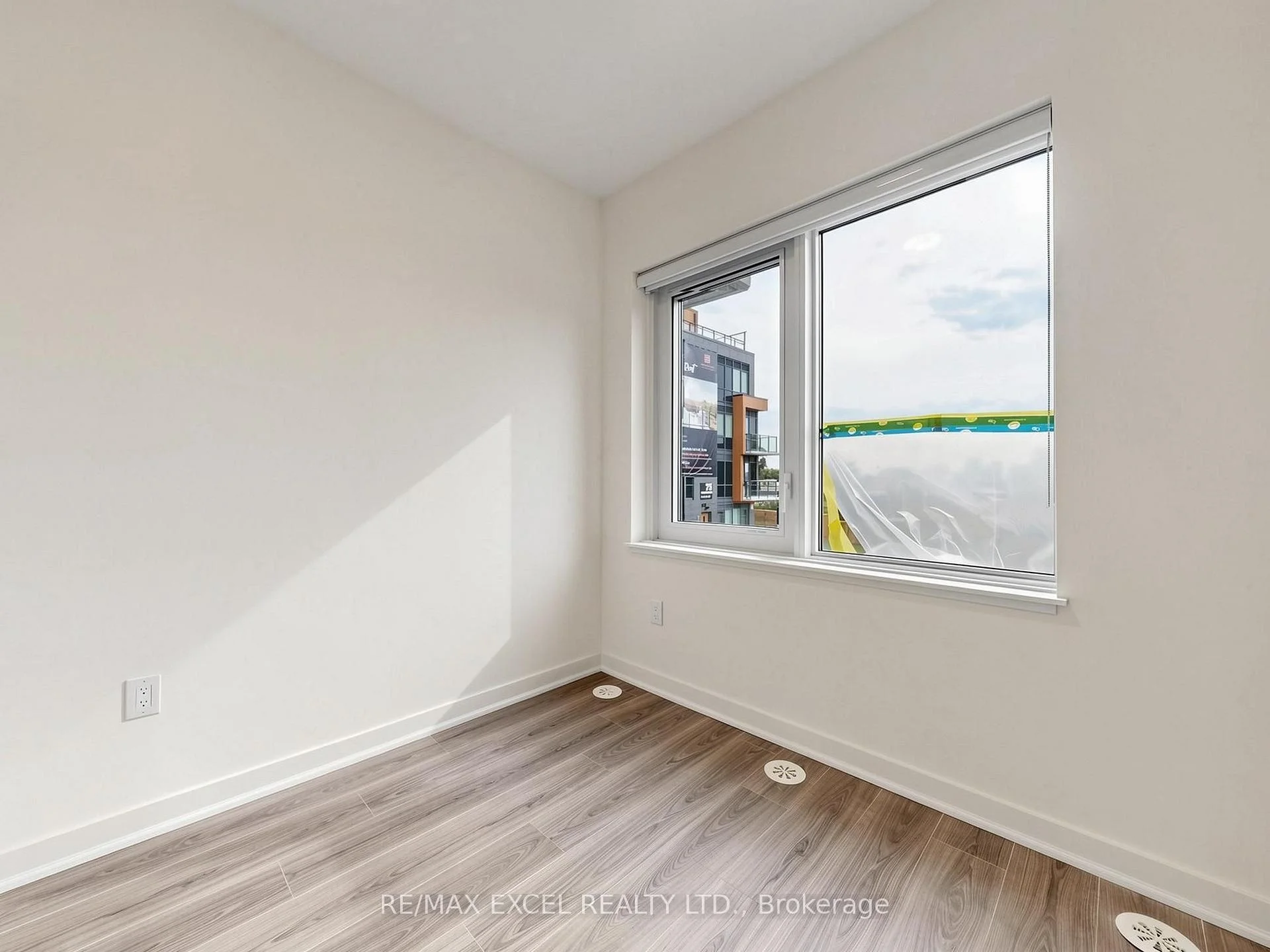 Photo 46 of Unit 25, 73 Curlew Drive, North York, Parkwoods-Donalda — HOMEH