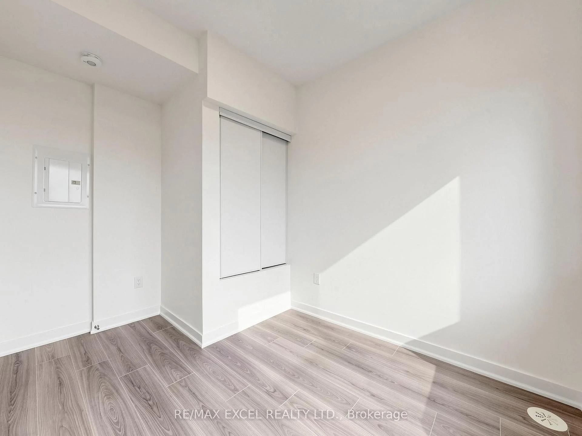 Photo 47 of Unit 25, 73 Curlew Drive, North York, Parkwoods-Donalda — HOMEH